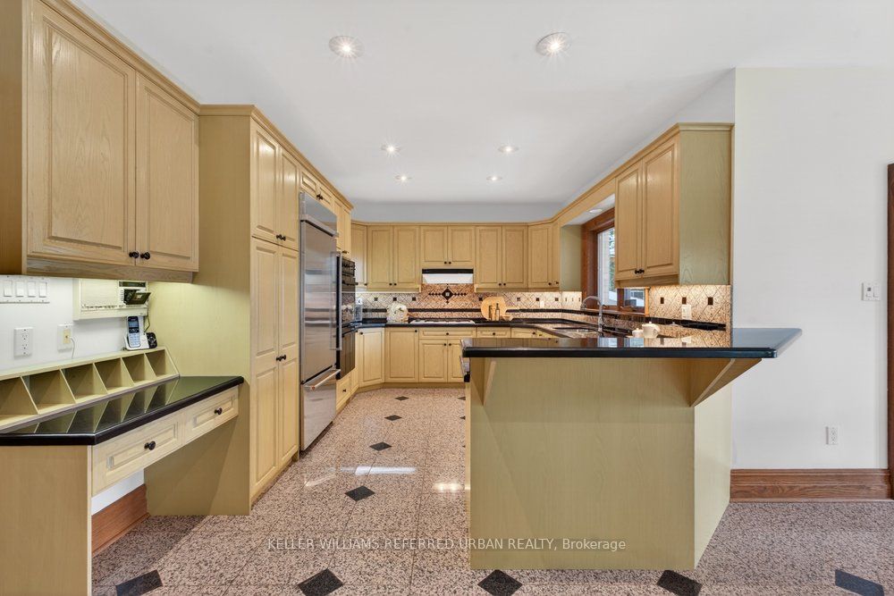 162 Codsell Avenue Property Photo 15