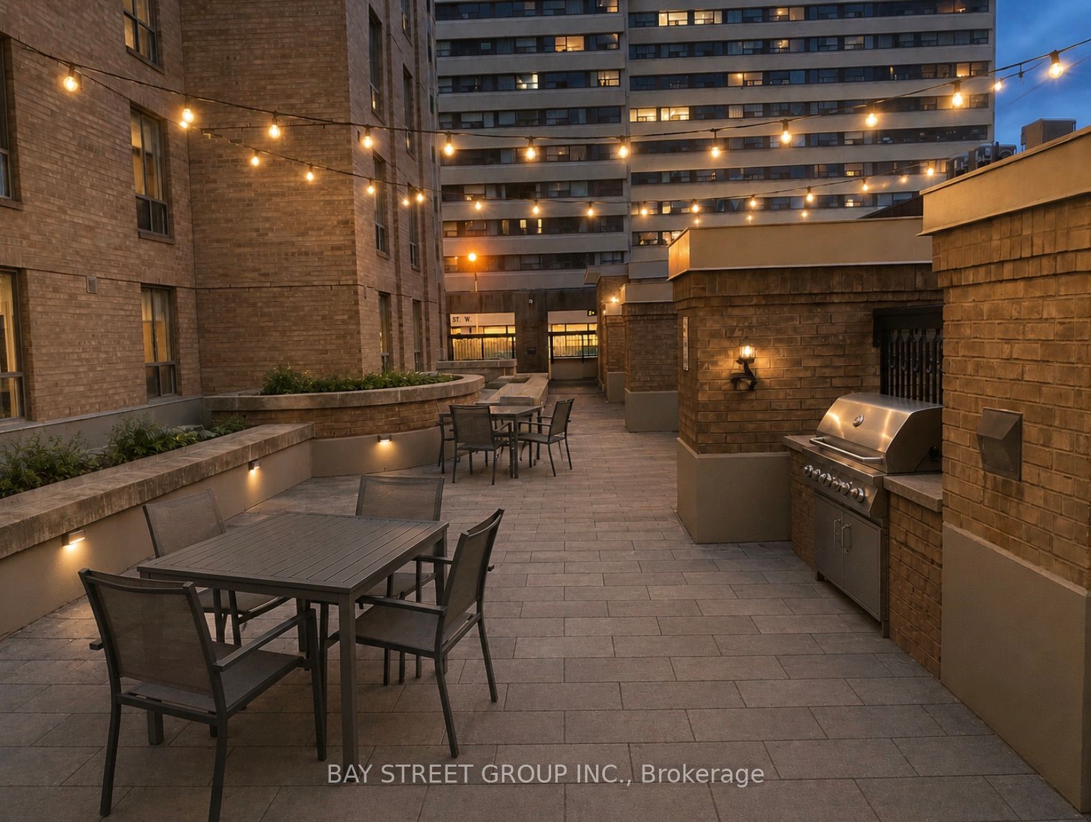 284 Bloor Street W 902 Property Photo 26