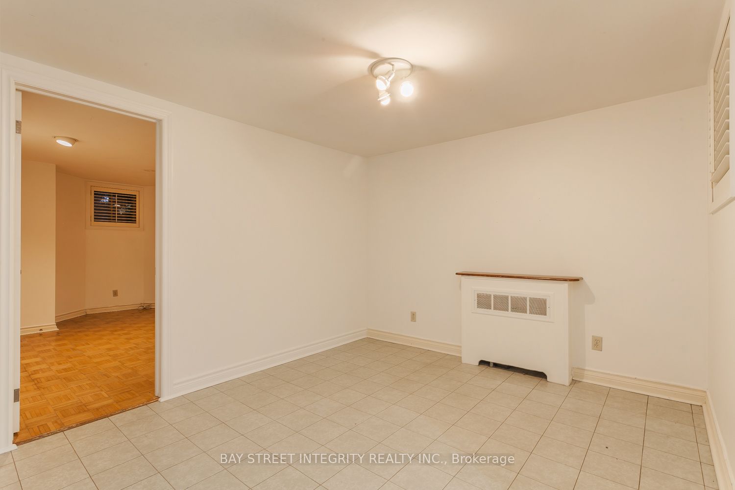 261 Markham Street B Property Photo 6