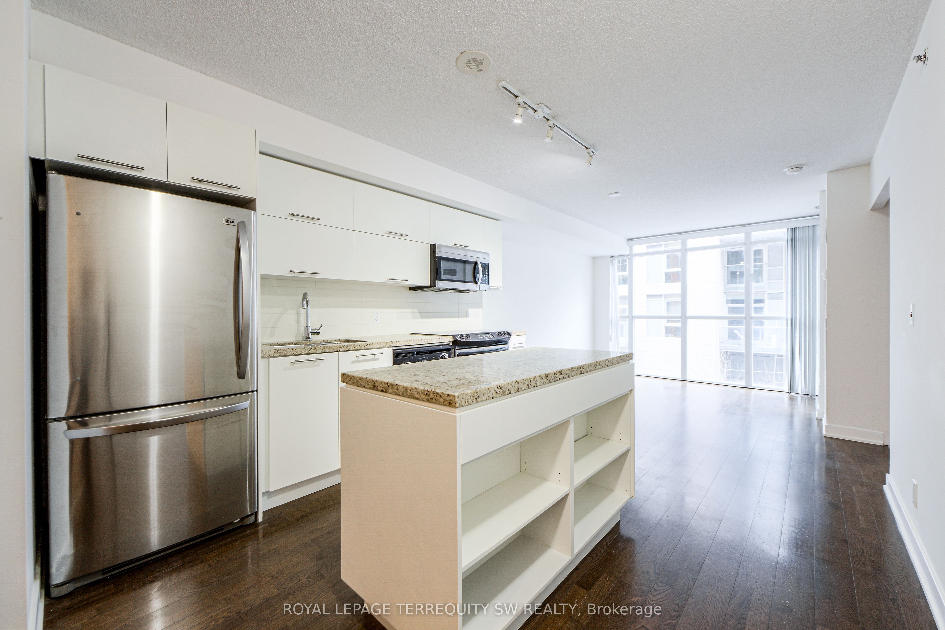 21 Nelson Street 302 Property Photo 25