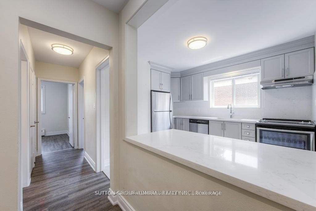 77 Garthdale Court Unit 2 Property Photo 6