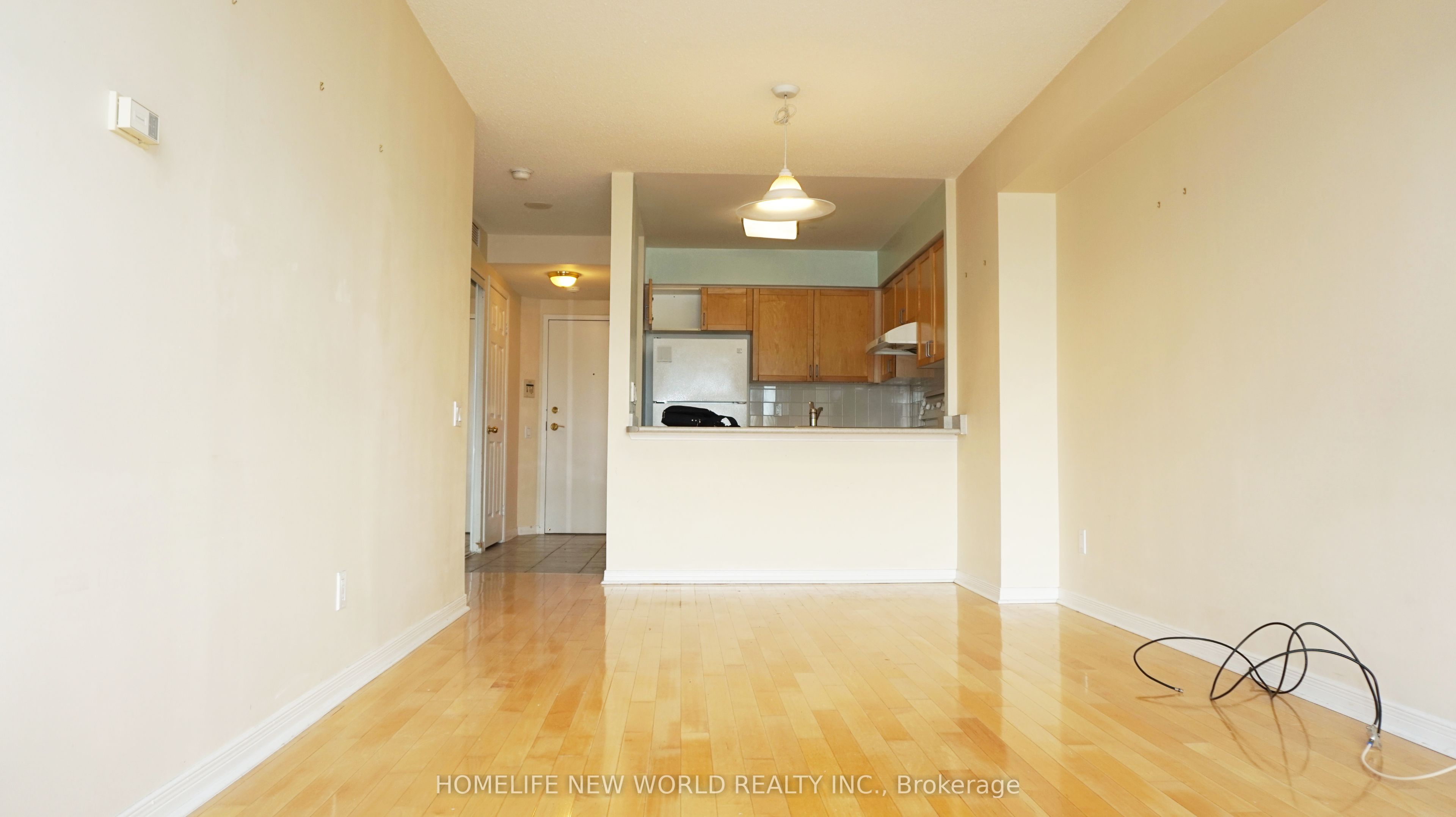 33 Empress Avenue 701 Property Photo 2
