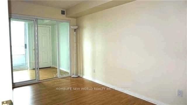 33 Empress Avenue 701 Property Photo 8