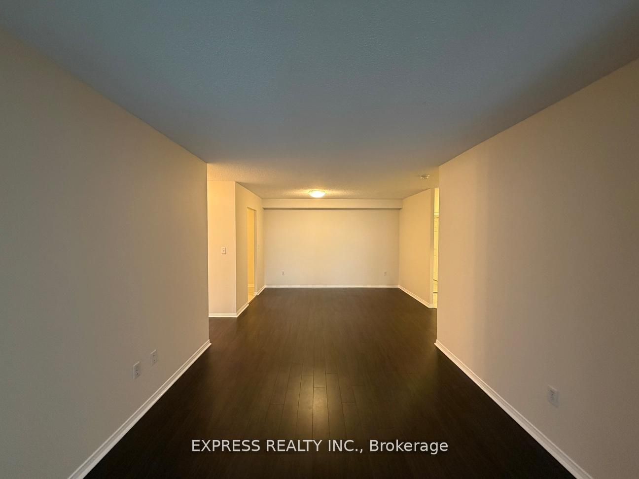 29 Pemberton Avenue 809 Property Photo 6