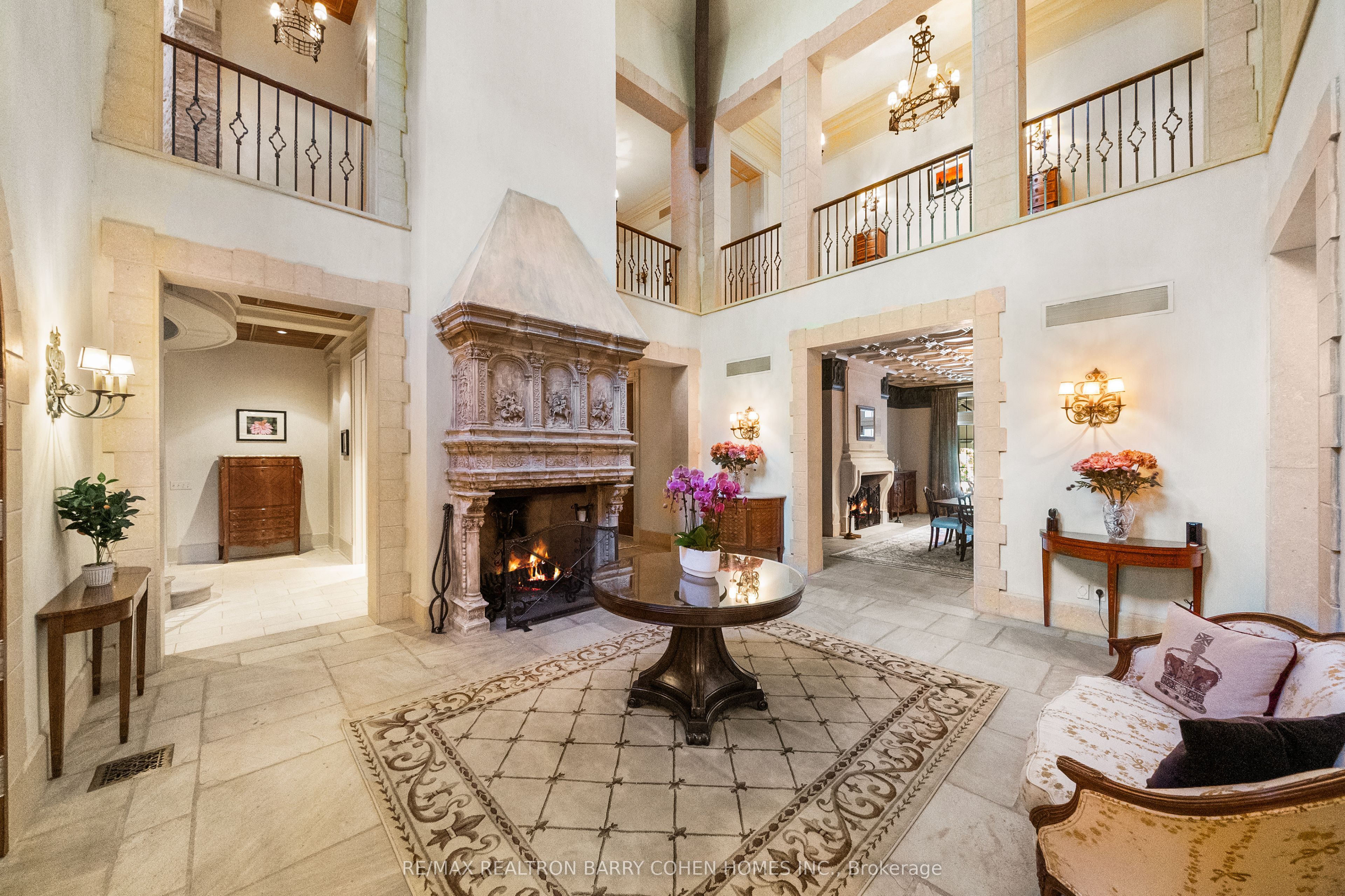 85 The Bridle Path Property Photo 6