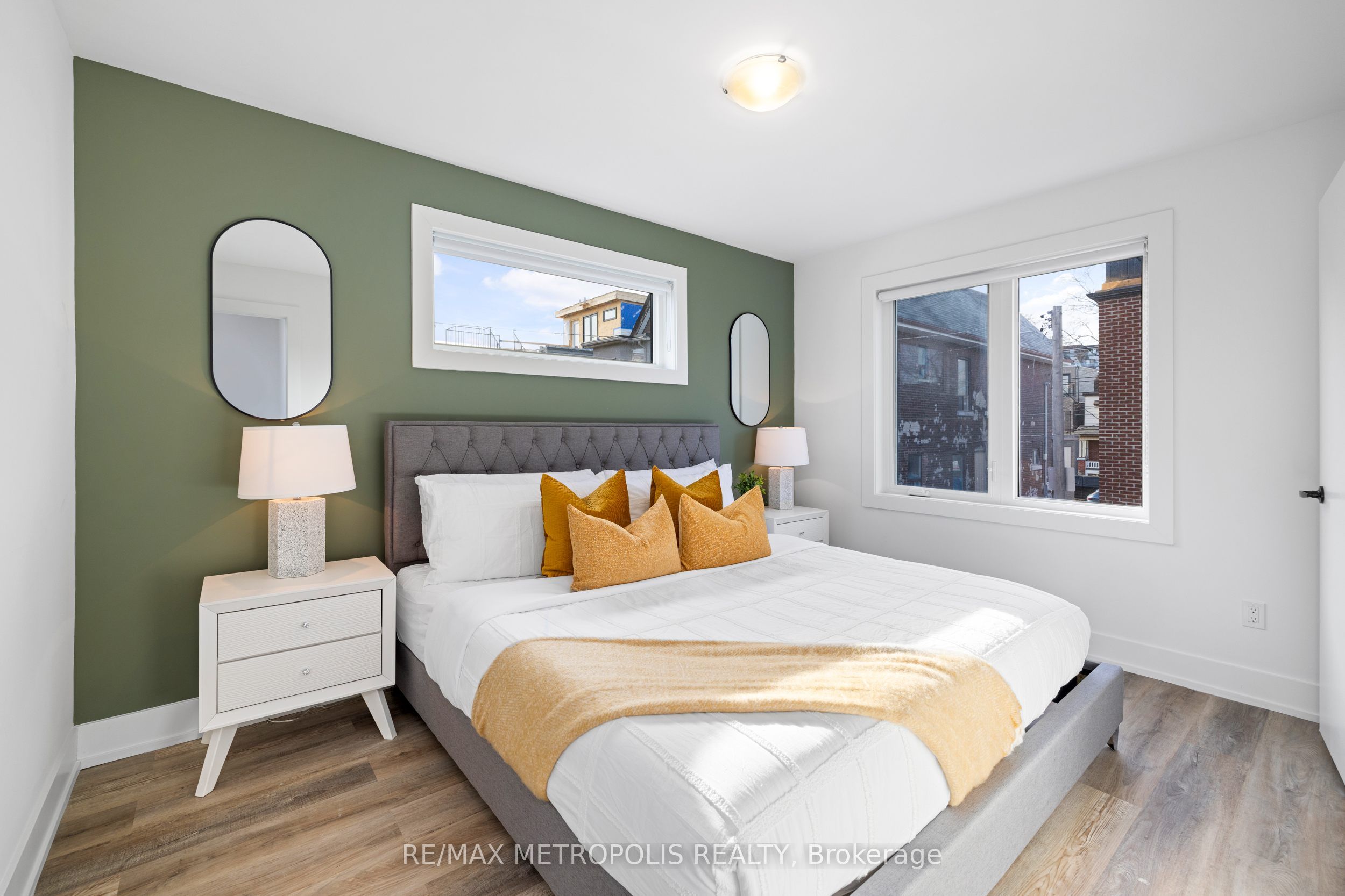 447 Lansdowne Avenue Property Photo 44