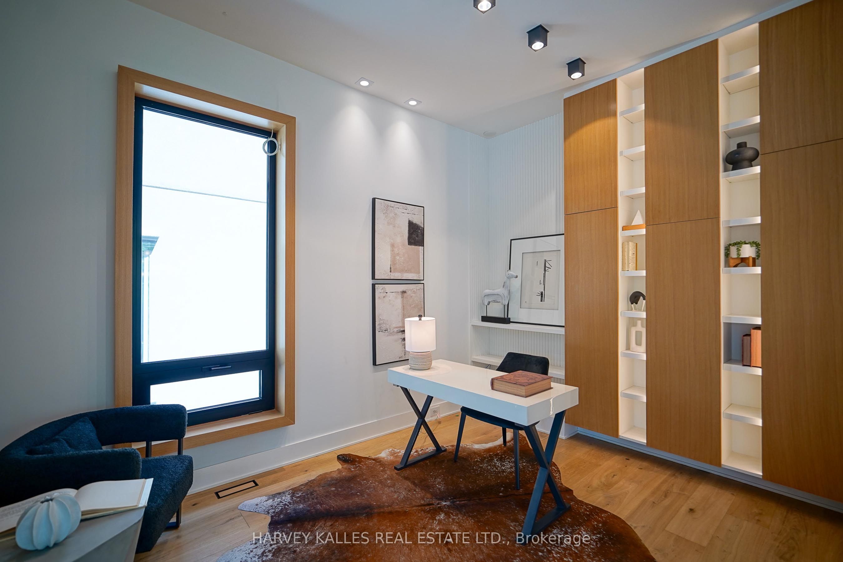 585 Bedford Park Avenue Property Photo 10