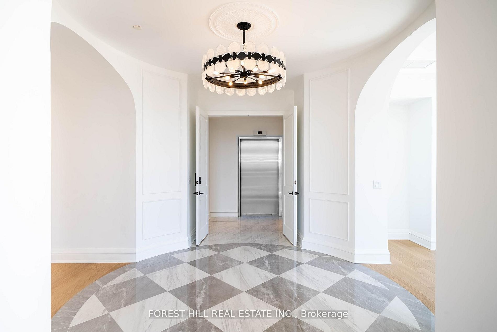 2010 Bathurst Street 6a Property Photo 2