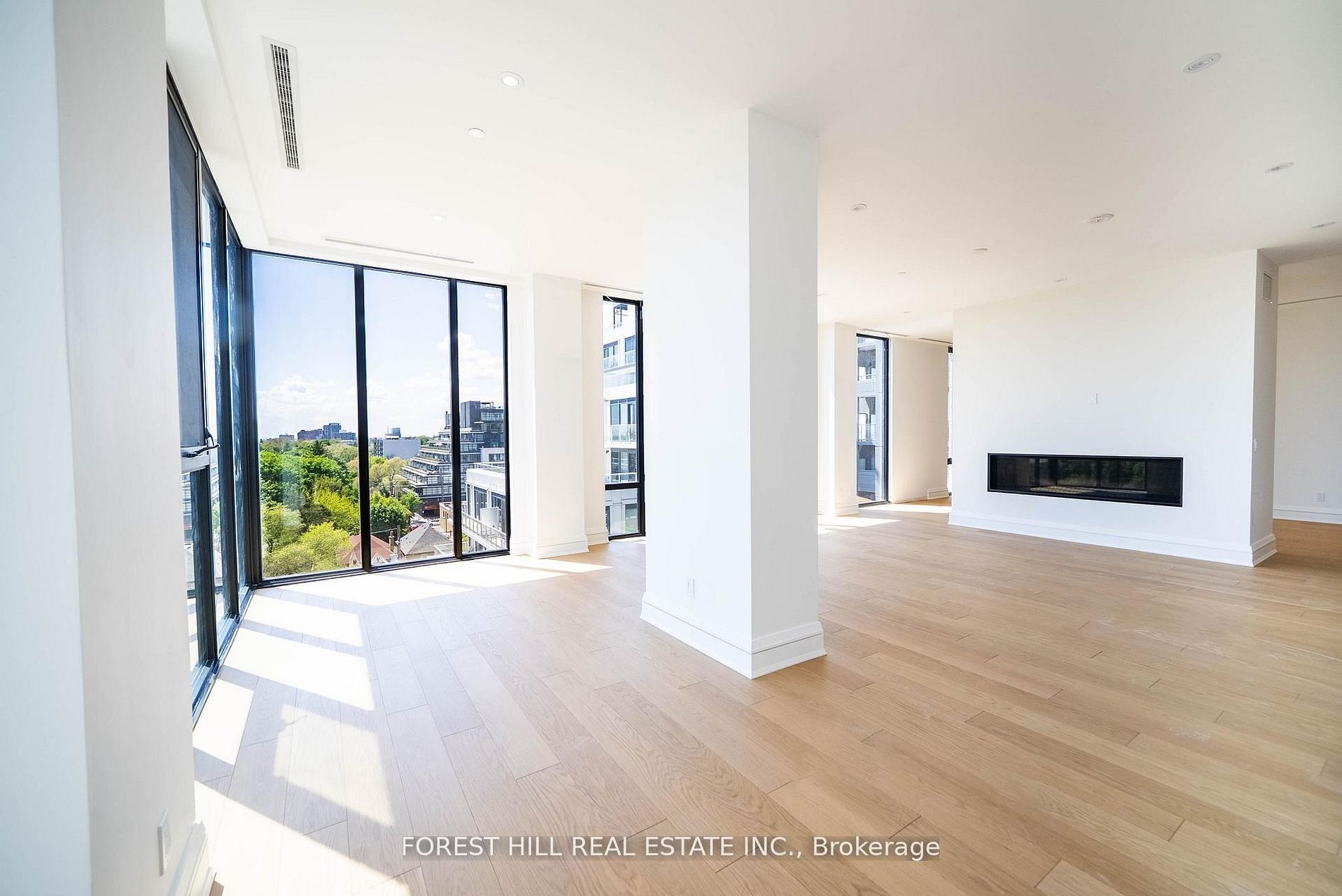 2010 Bathurst Street 6a Property Photo 6