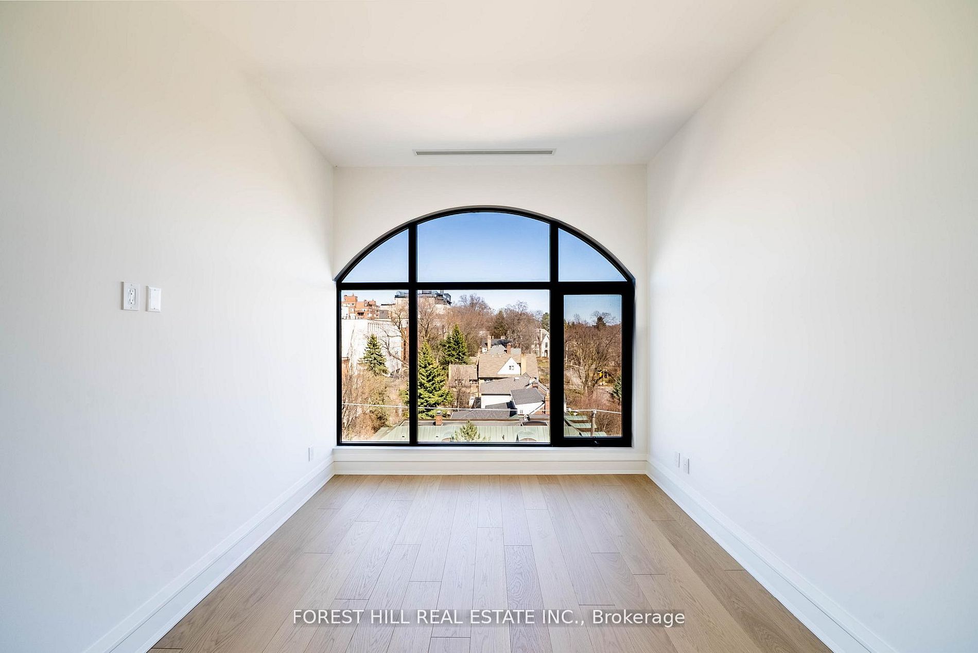 2010 Bathurst Street 6a Property Photo 18