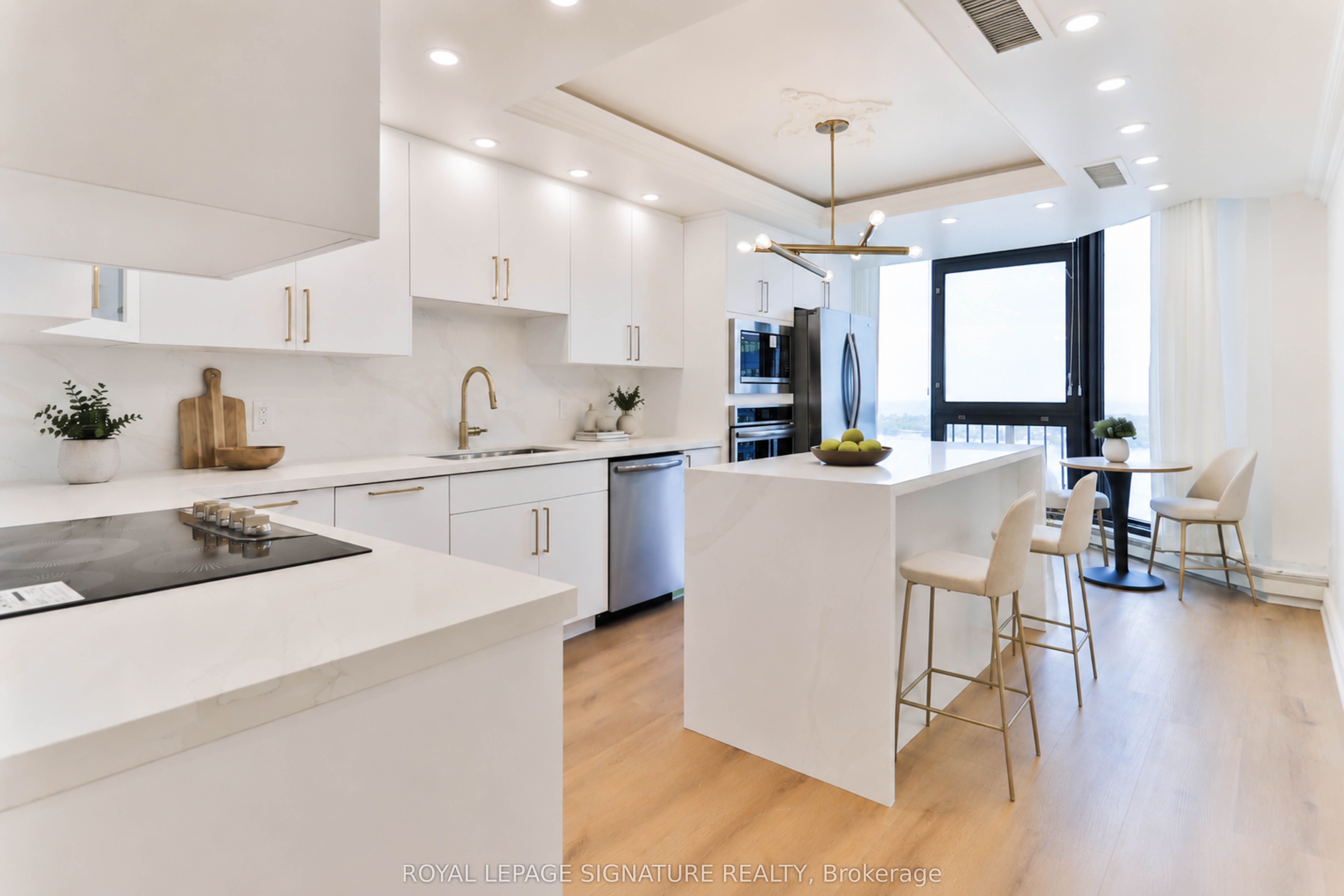 55 Harbour Square Ph10 Property Photo 3