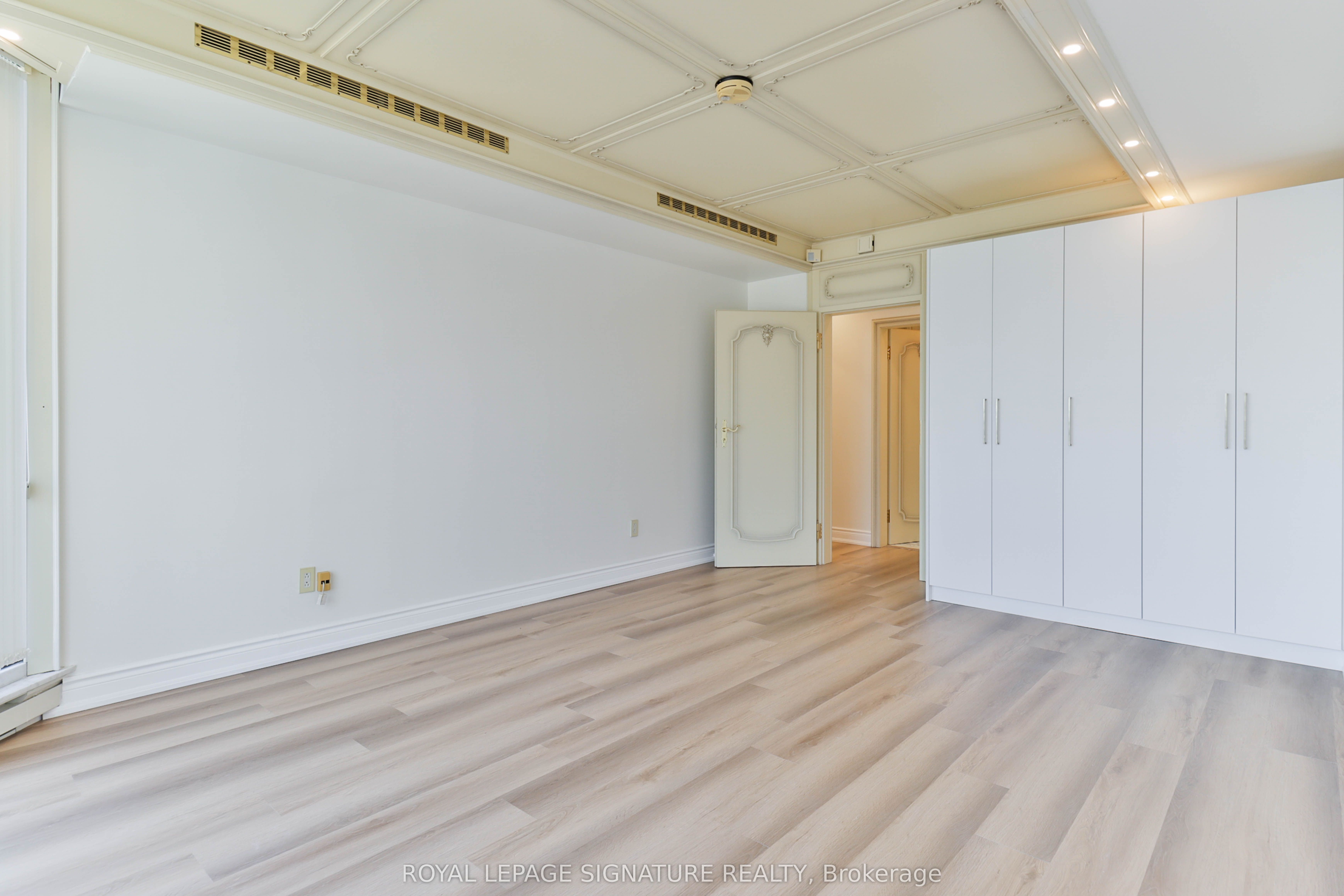 55 Harbour Square Ph10 Property Photo 19