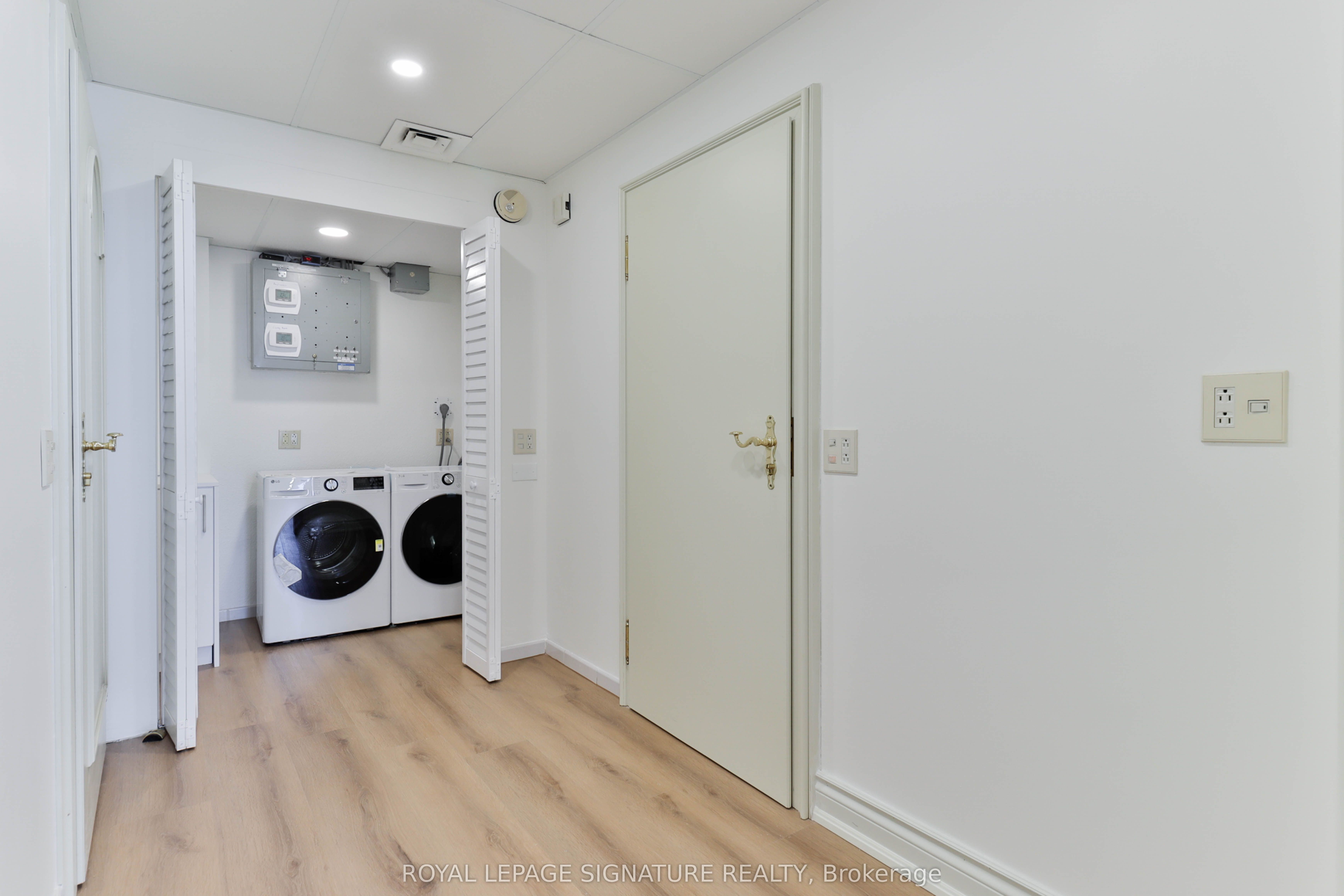 55 Harbour Square Ph10 Property Photo 35