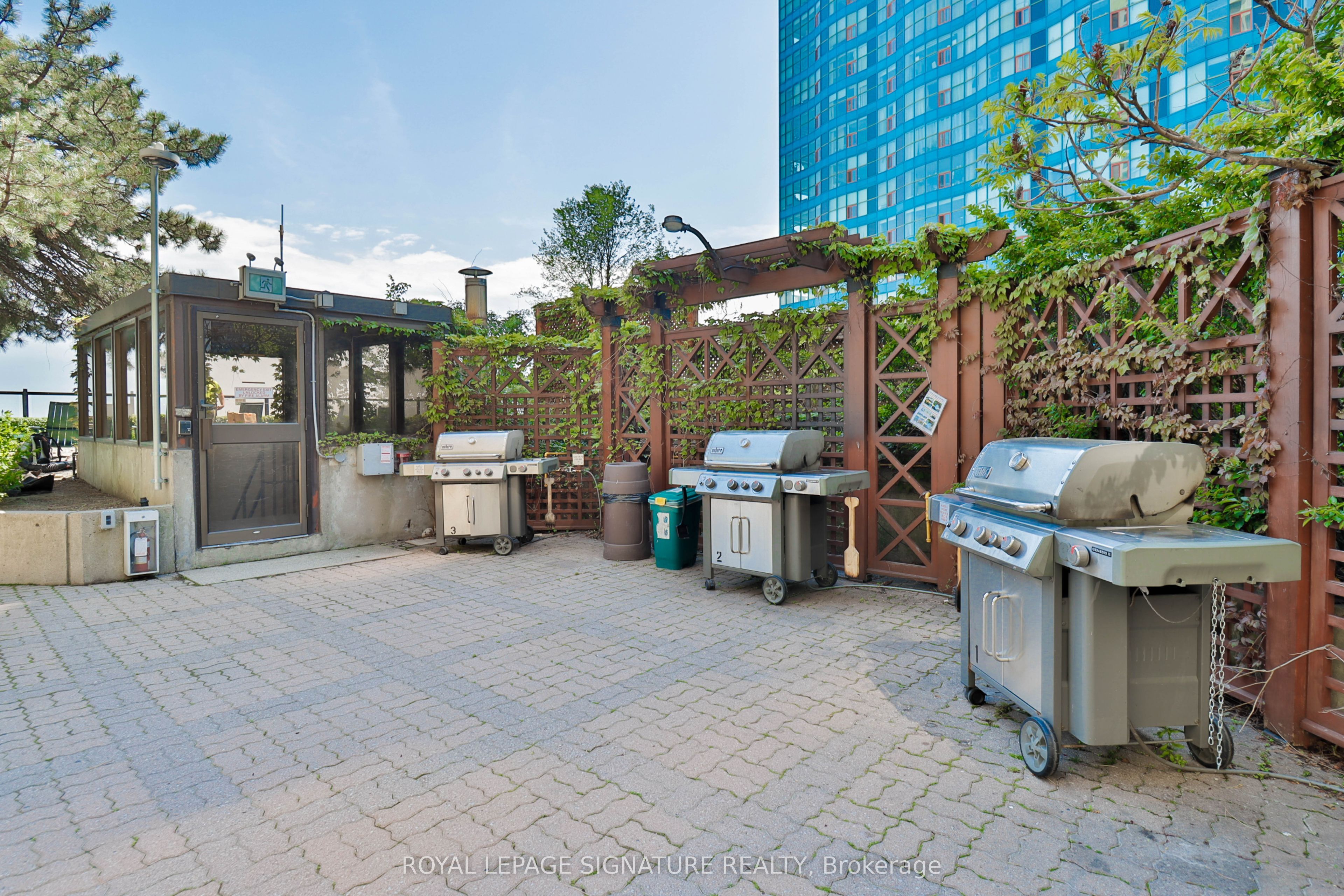 55 Harbour Square Ph10 Property Photo 40