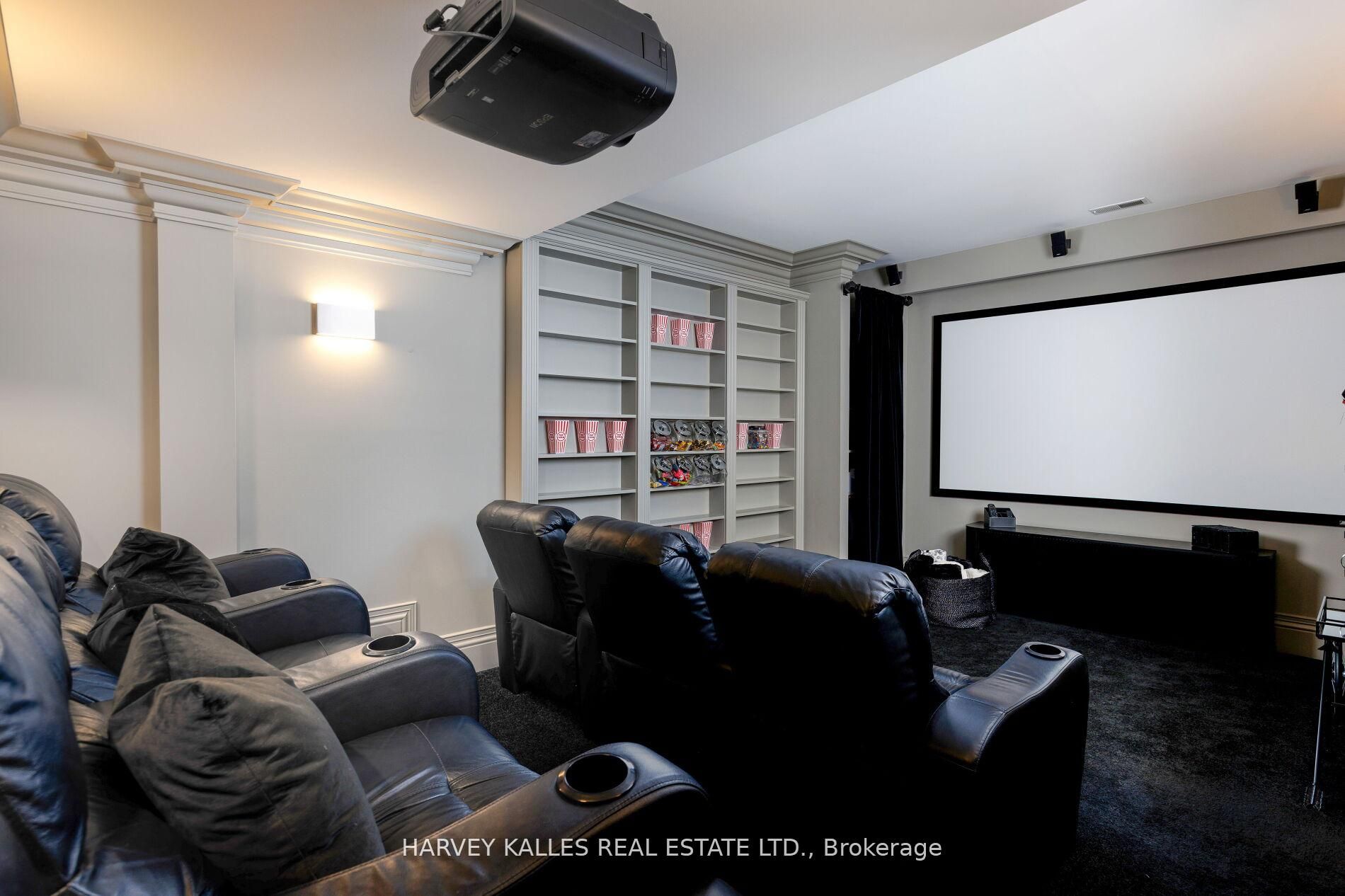 215 Dunvegan Road Property Photo 43