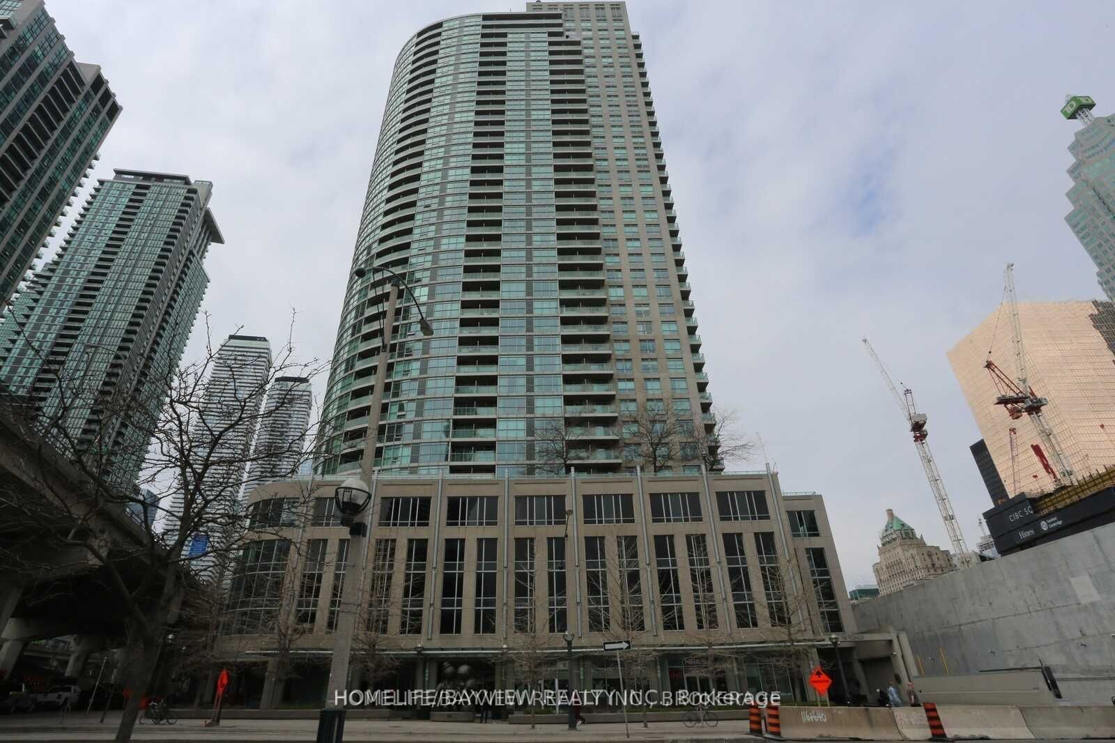 18 Yonge Street 915 Property Photo 1