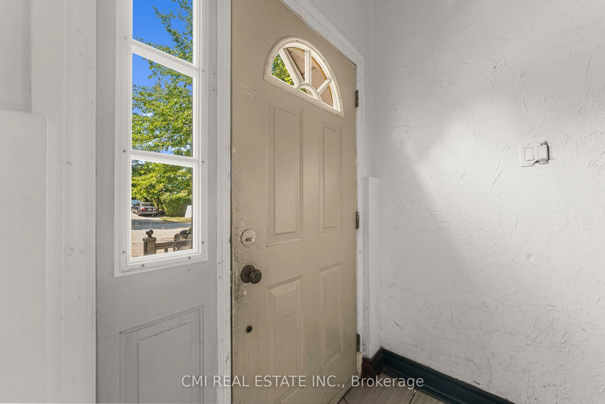 50 Apache Trail Property Photo 7