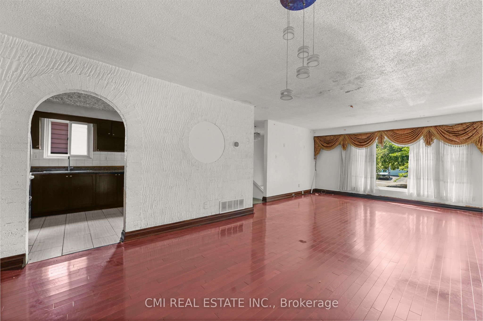 50 Apache Trail Property Photo 12