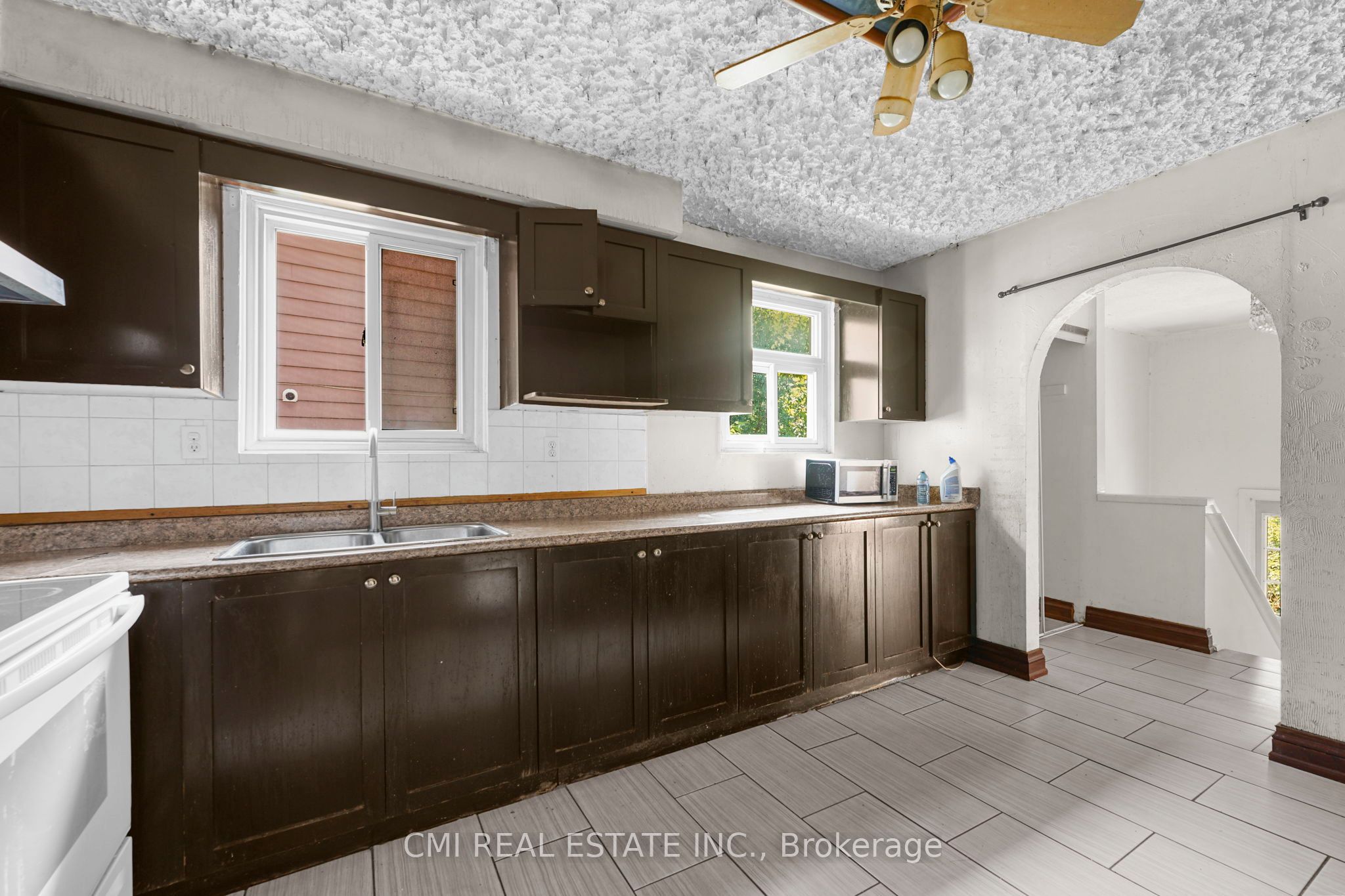50 Apache Trail Property Photo 17
