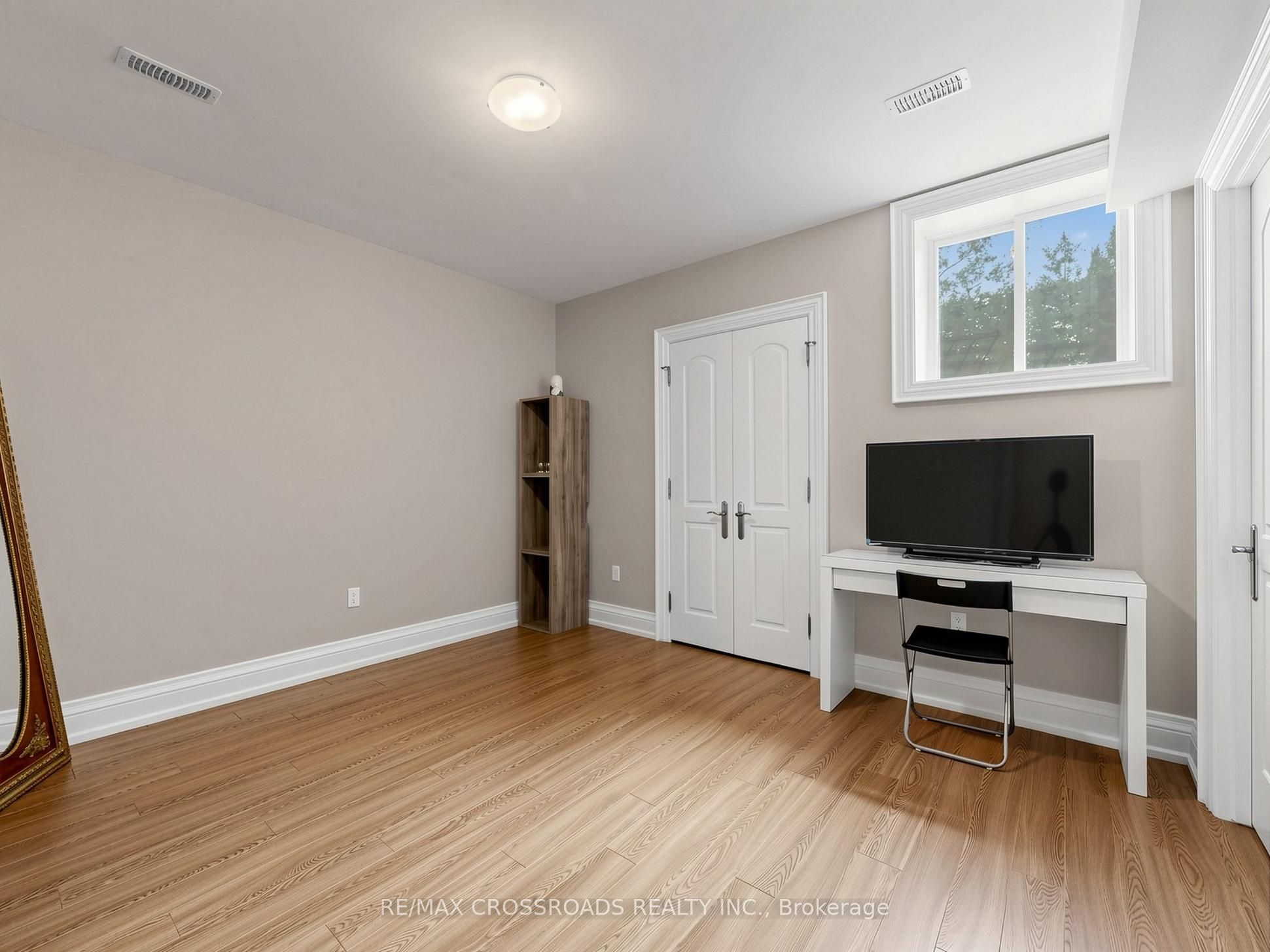 351 Patricia Avenue Property Photo 38