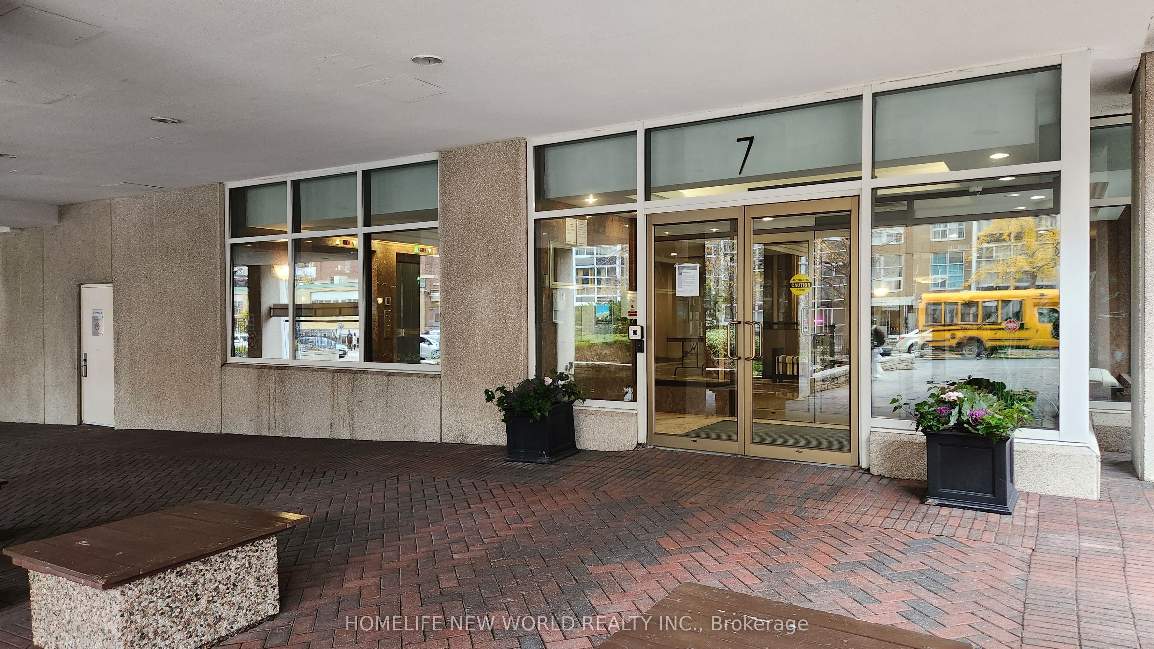 7 Broadway Avenue Ph-f Property Photo 2