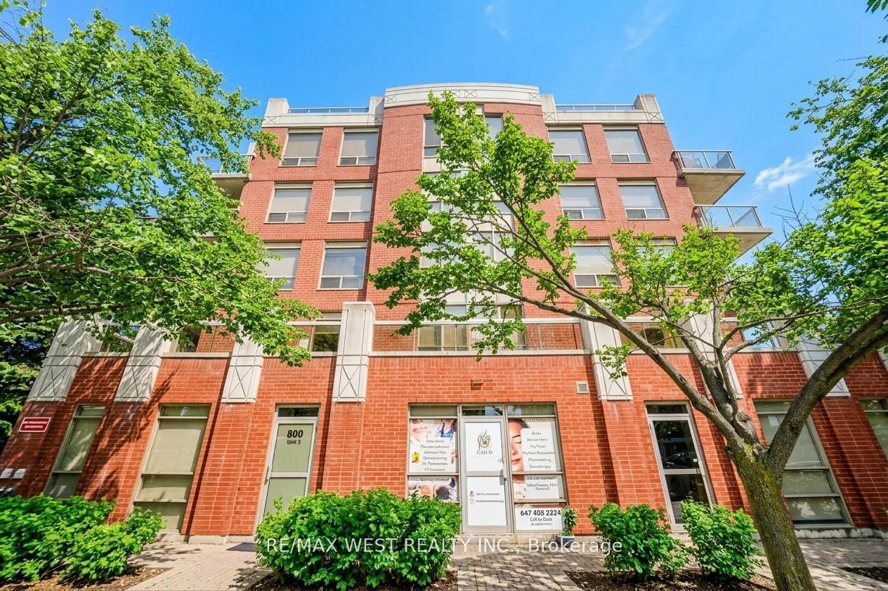 800 Sheppard Avenue W C1 & C3 Property Photo 2