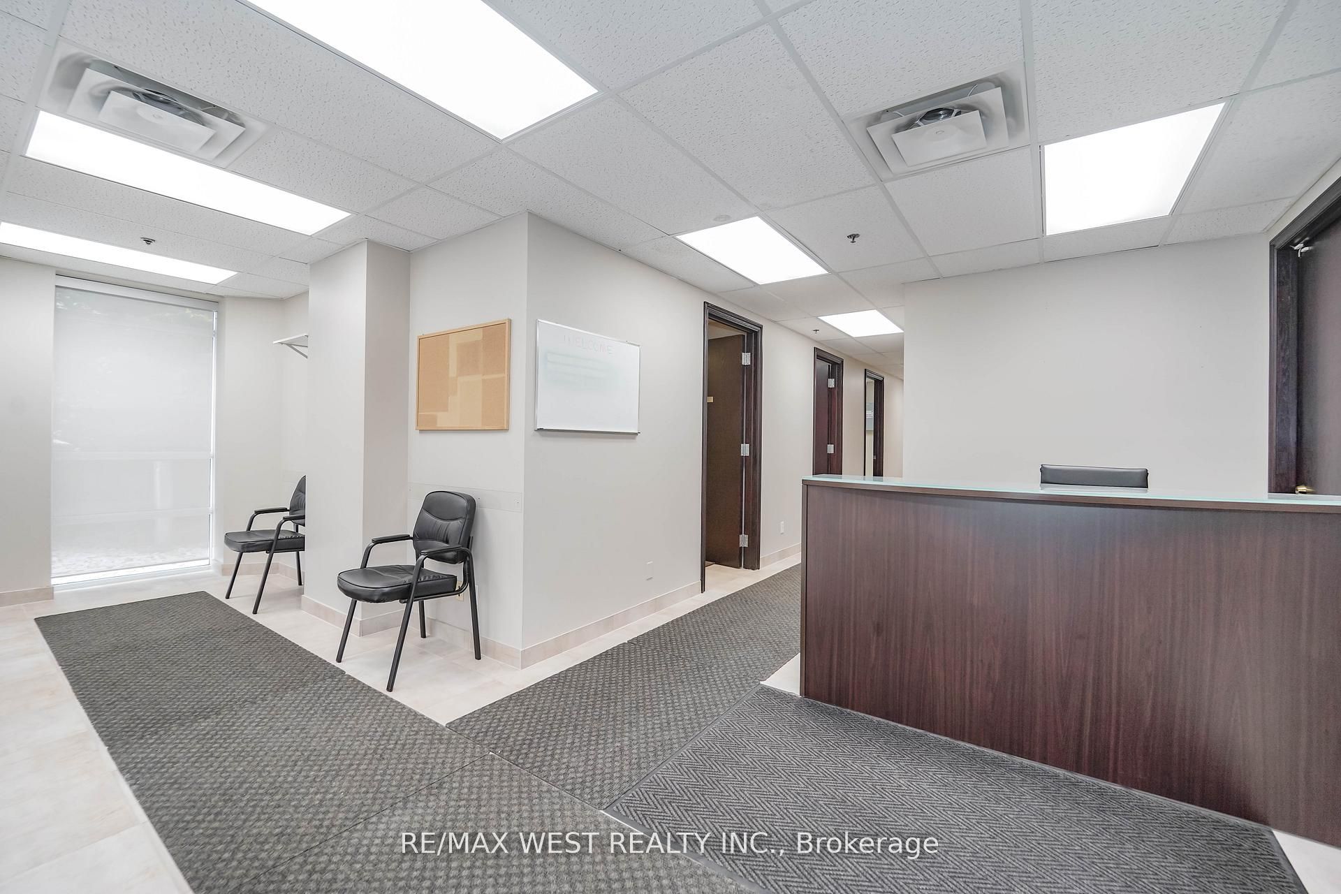 800 Sheppard Avenue W C1 & C3 Property Photo 8
