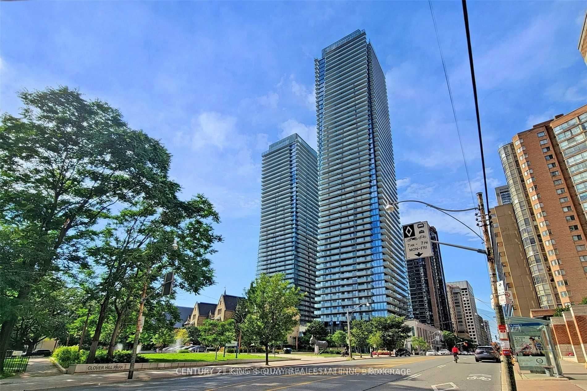 1080 Bay Street 2909