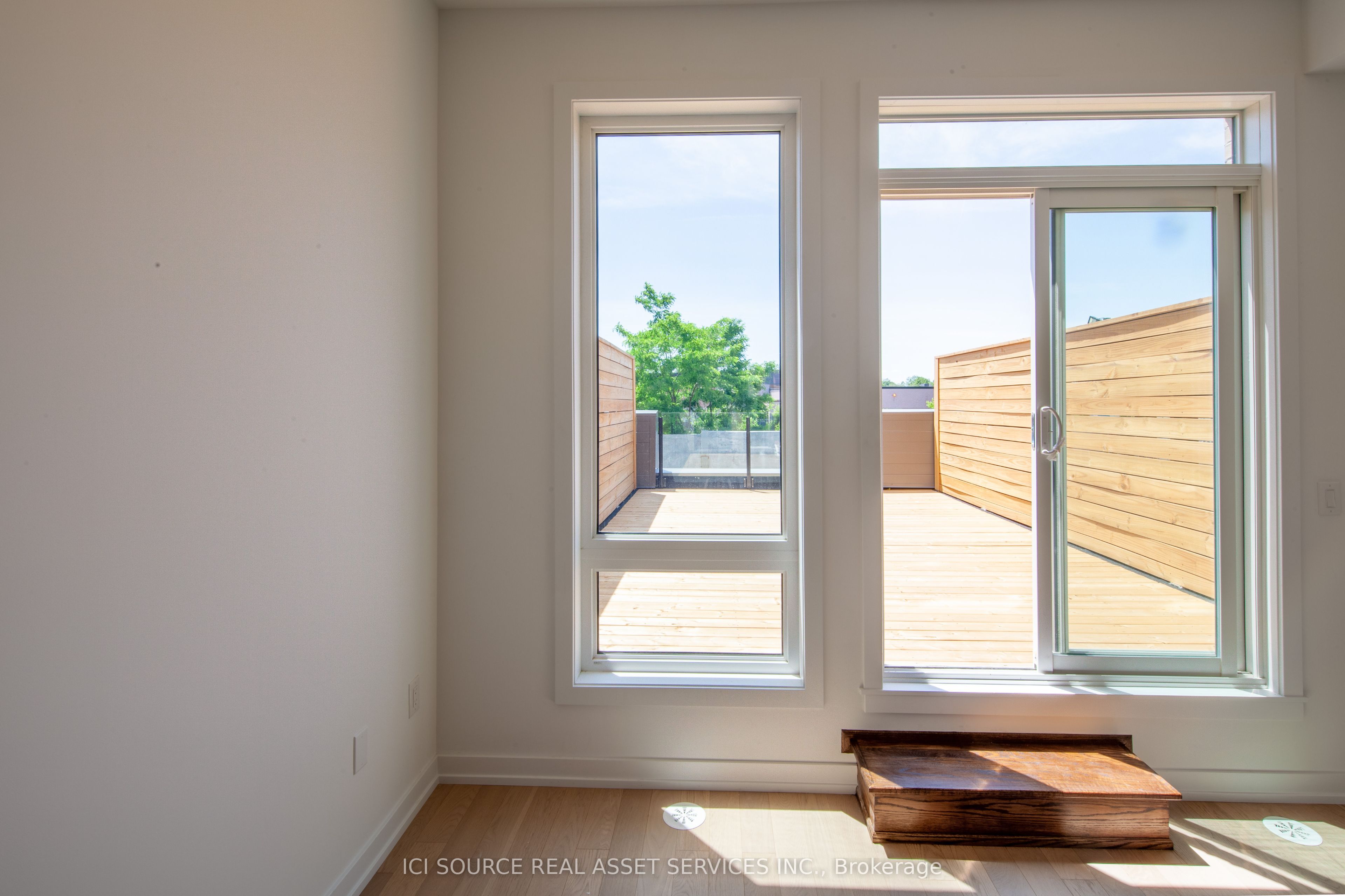 66b Perth Avenue Property Photo 3