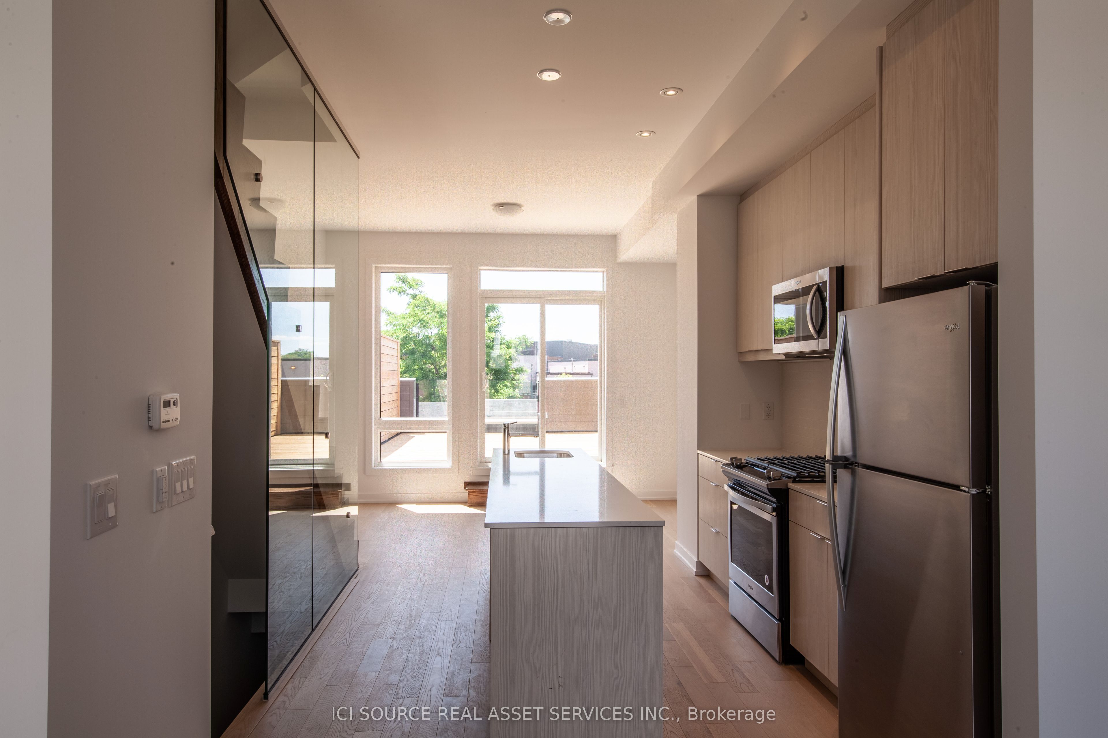 66b Perth Avenue Property Photo 4