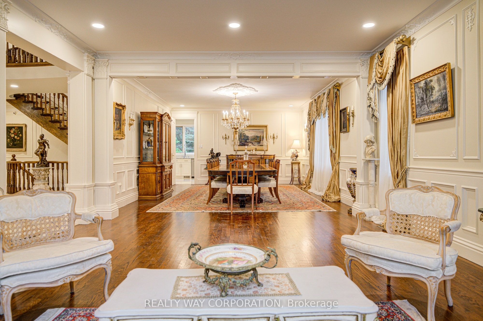 17 Heathcote Avenue Property Photo 8