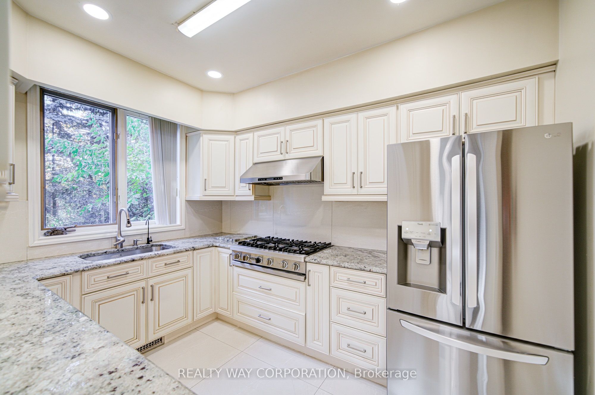 17 Heathcote Avenue Property Photo 15