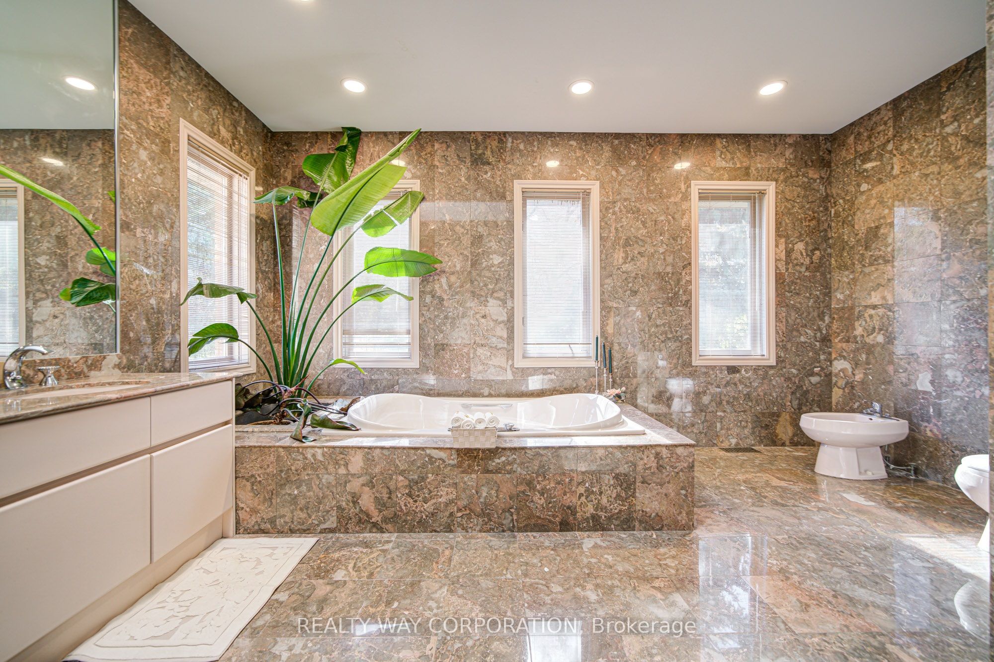 17 Heathcote Avenue Property Photo 20