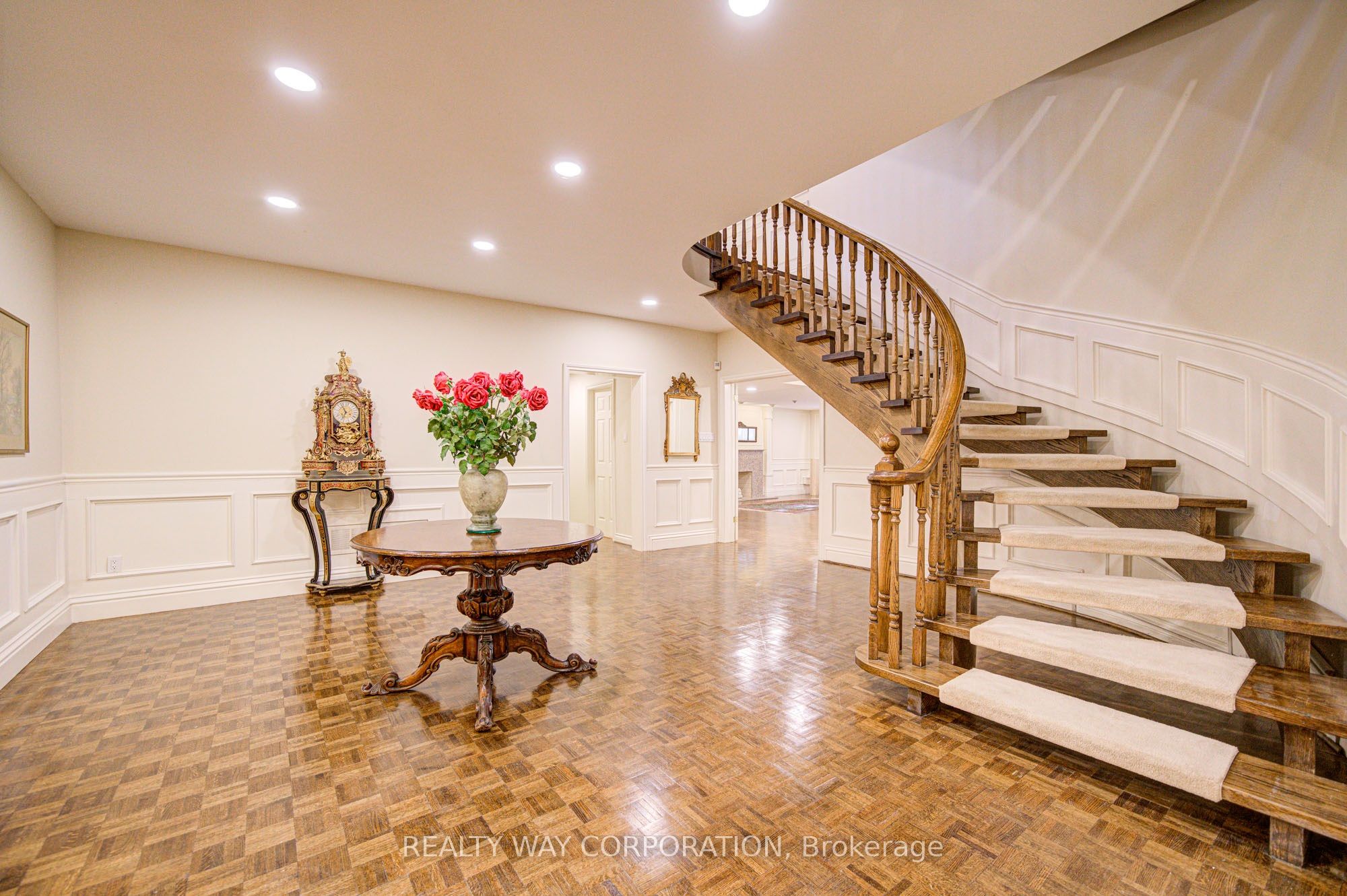 17 Heathcote Avenue Property Photo 32