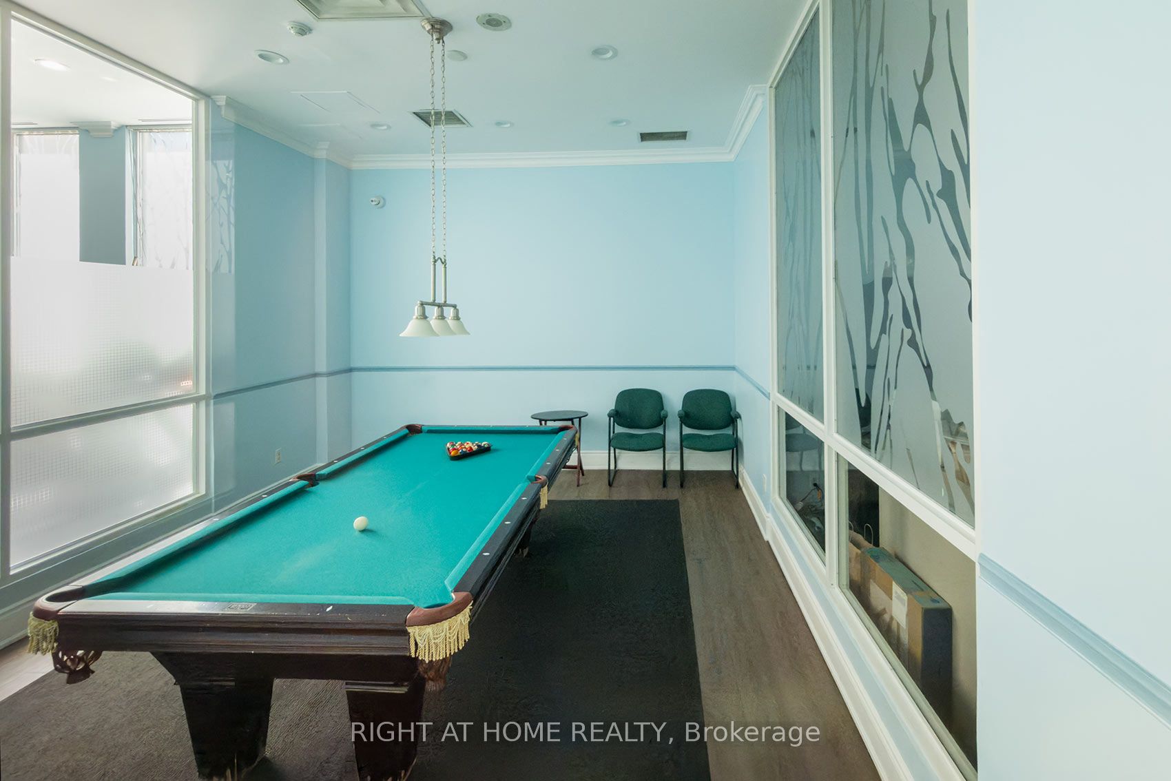 7 Lorraine Drive 210 Property Photo 34