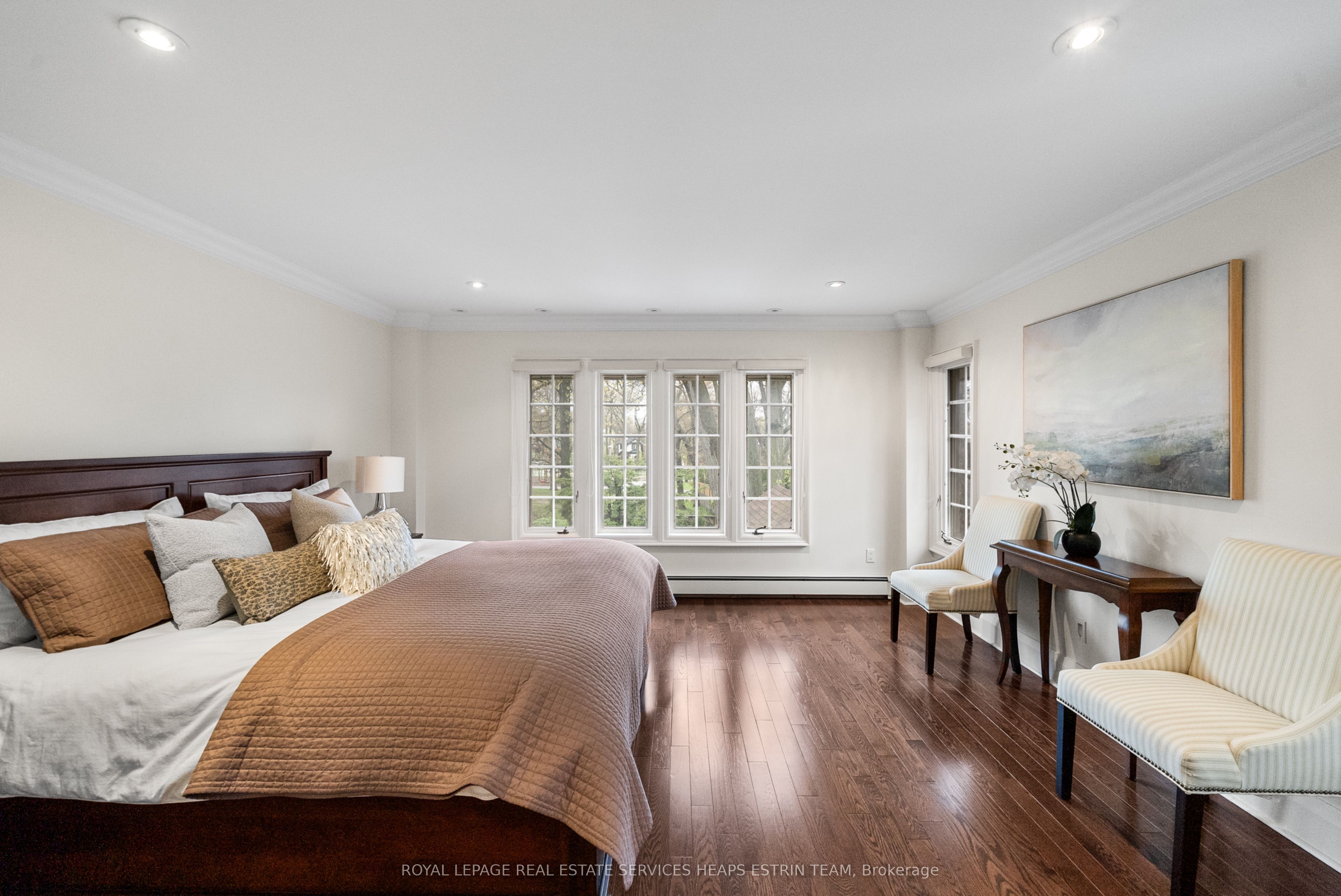 304 Heath Street E Property Photo 23