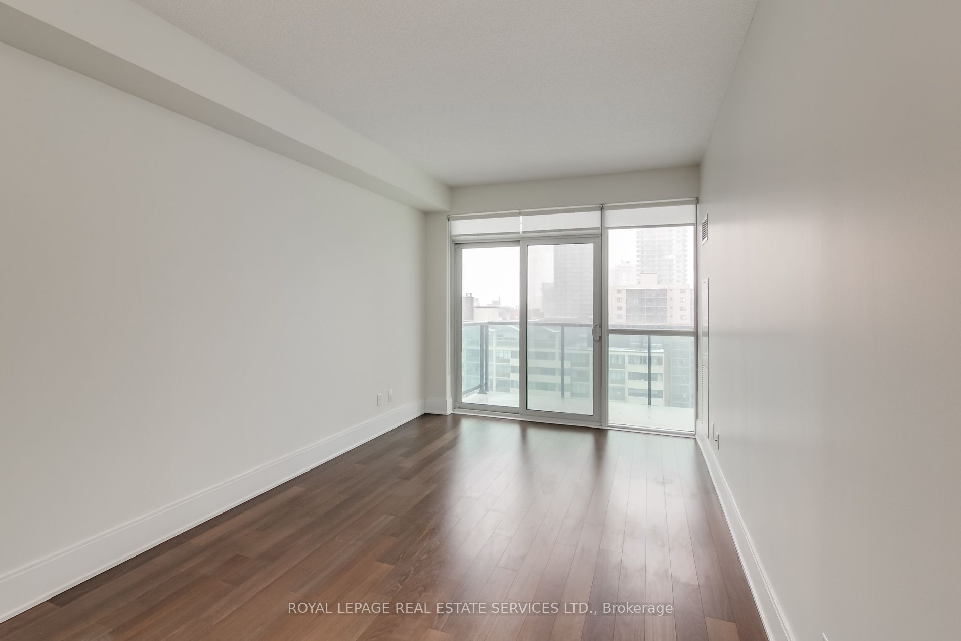 25 Broadway Avenue 1408 Property Photo 9
