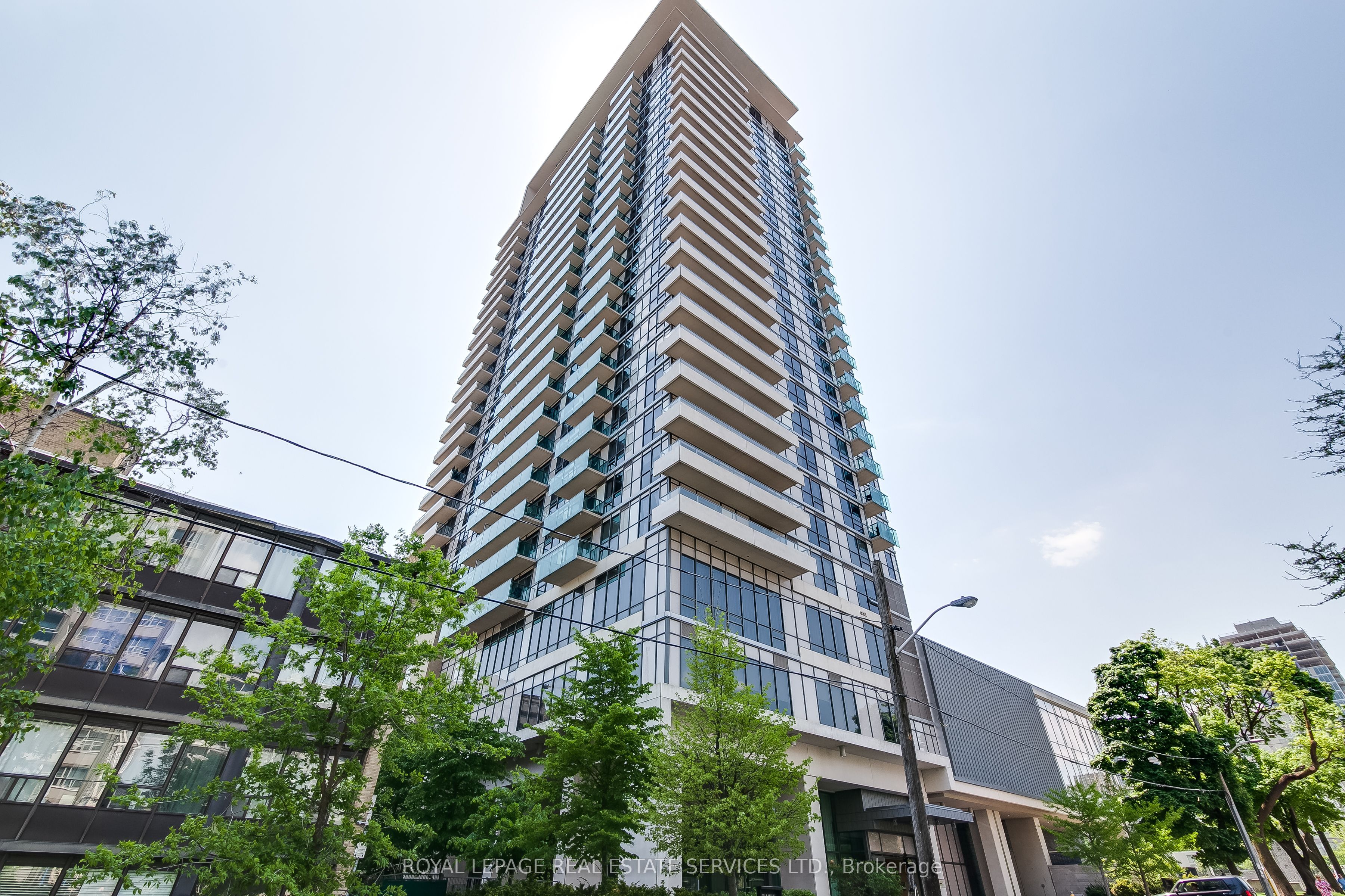 25 Broadway Avenue 1408 Property Photo 23
