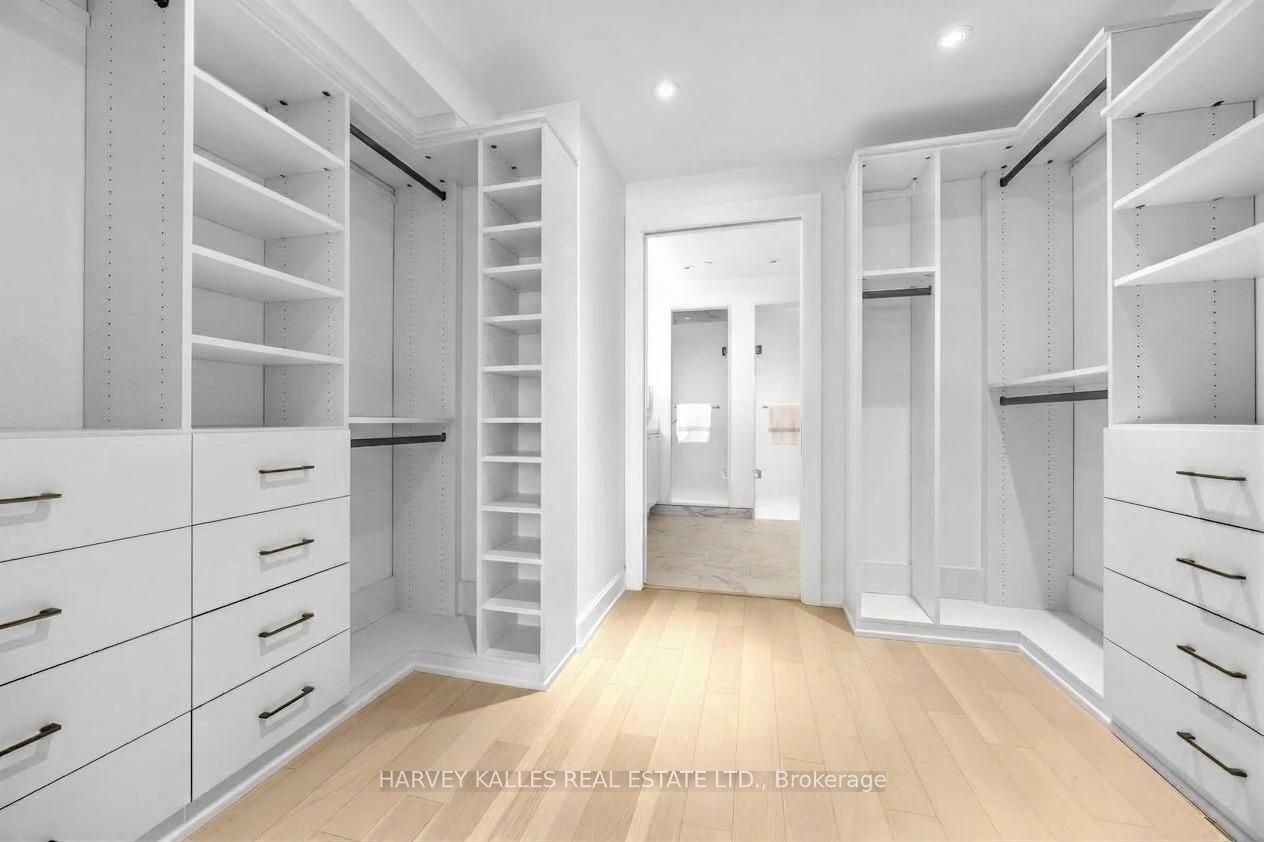 1 Strathgowan Avenue 605 Property Photo 19