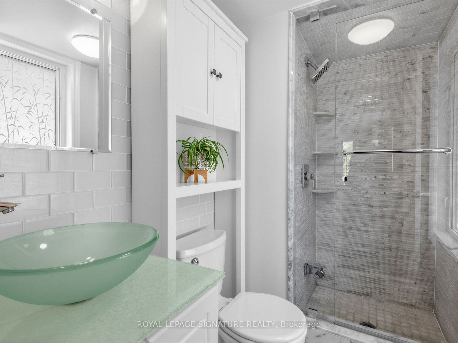 72 Aerodrome Crescent 201 Property Photo 16