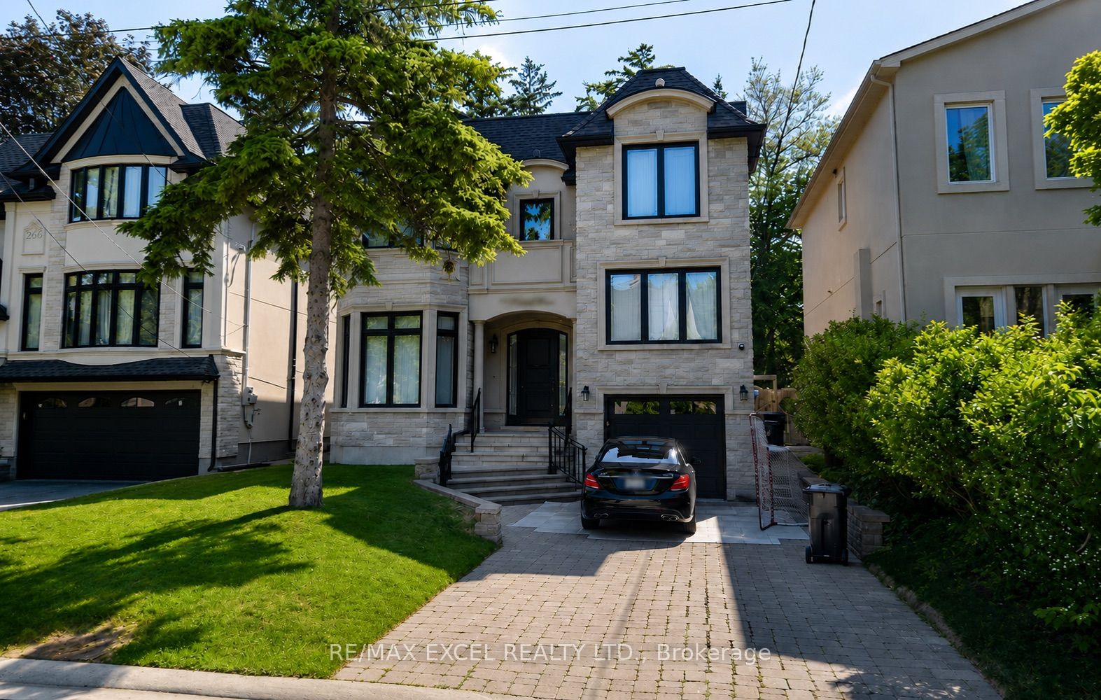 45 Stuart Crescent Property Photo 1