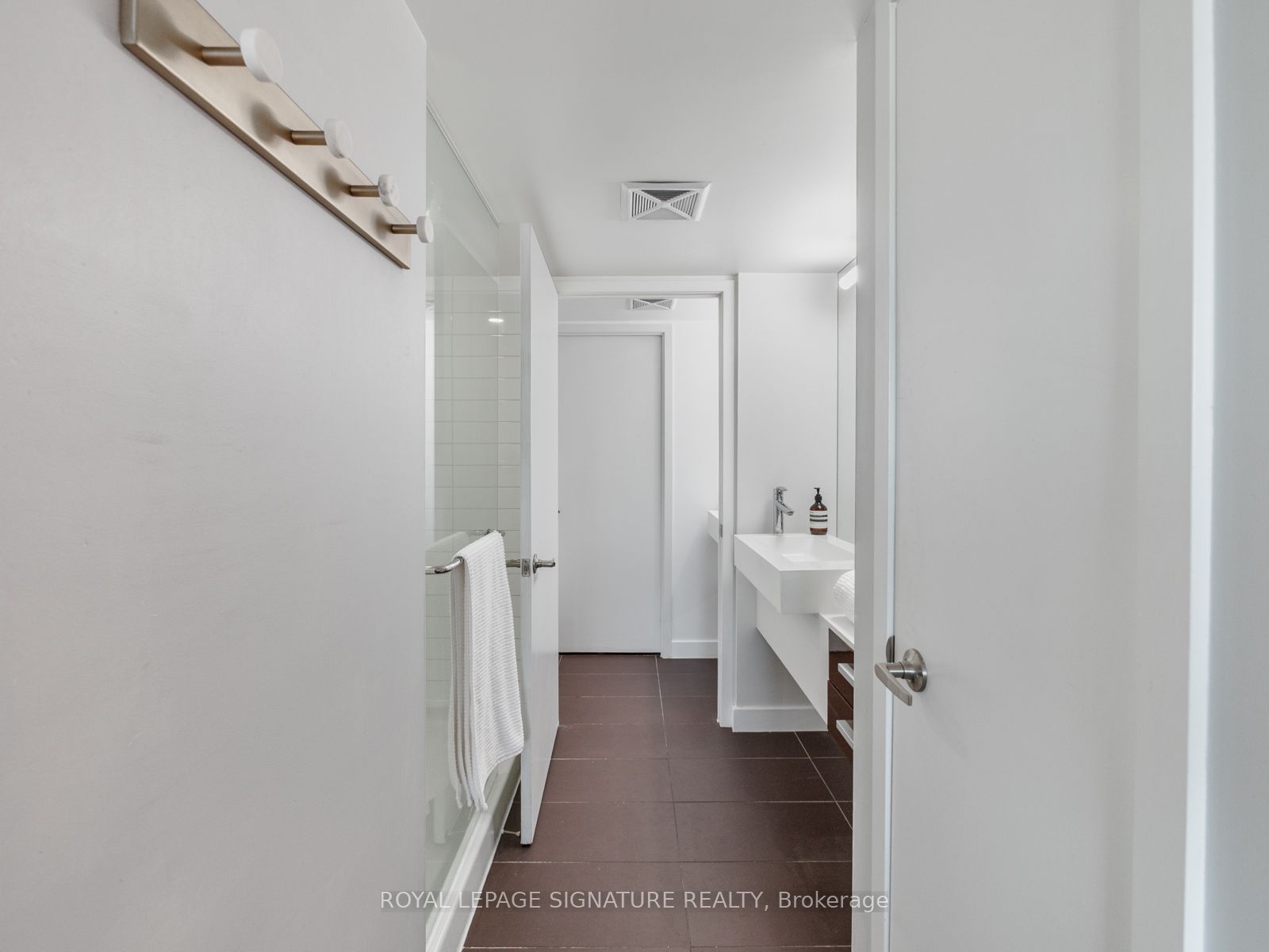 38 Dan Leckie Way 1109 Property Photo 26