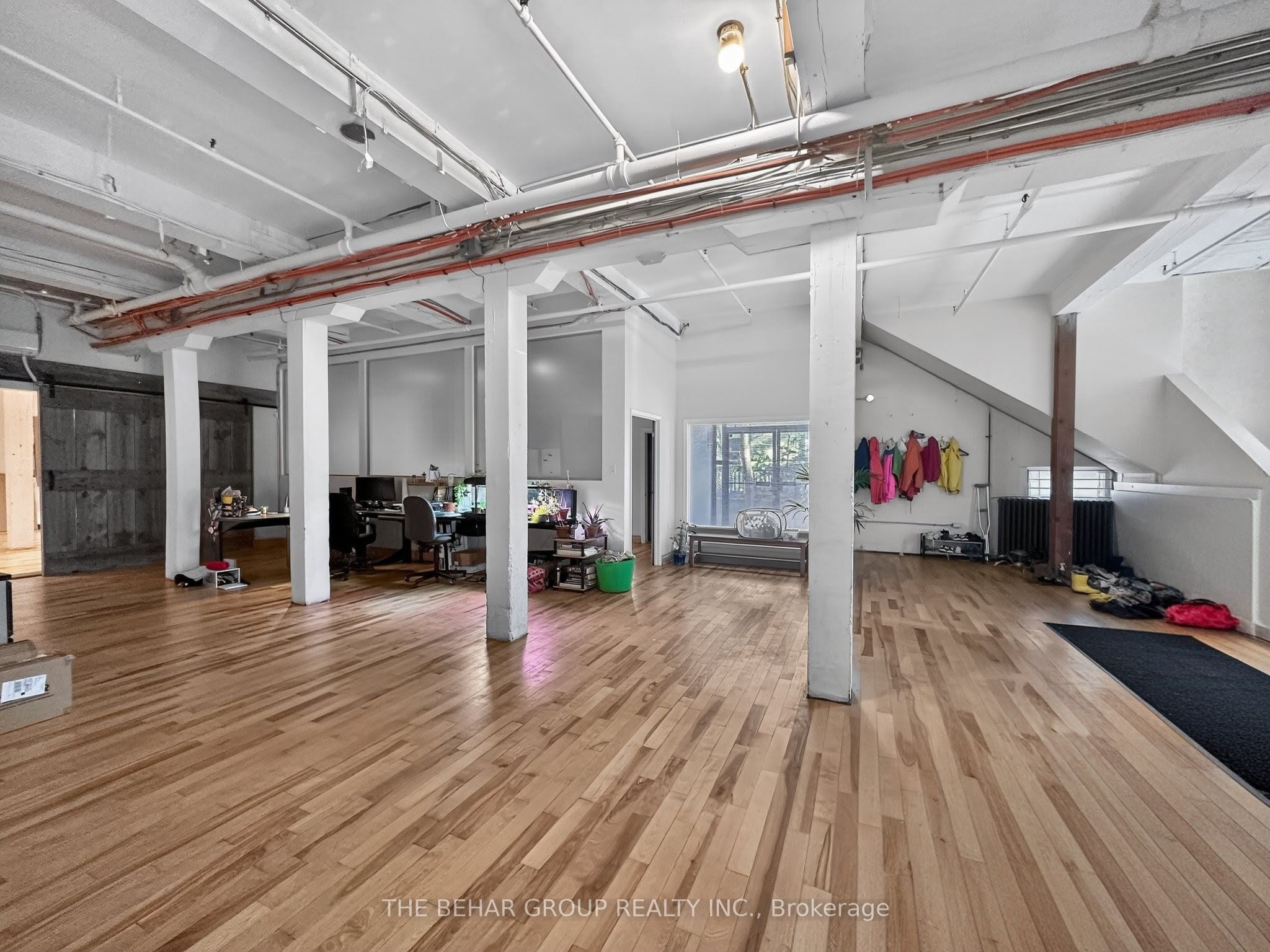 65 Bellwoods Avenue Property Photo 7