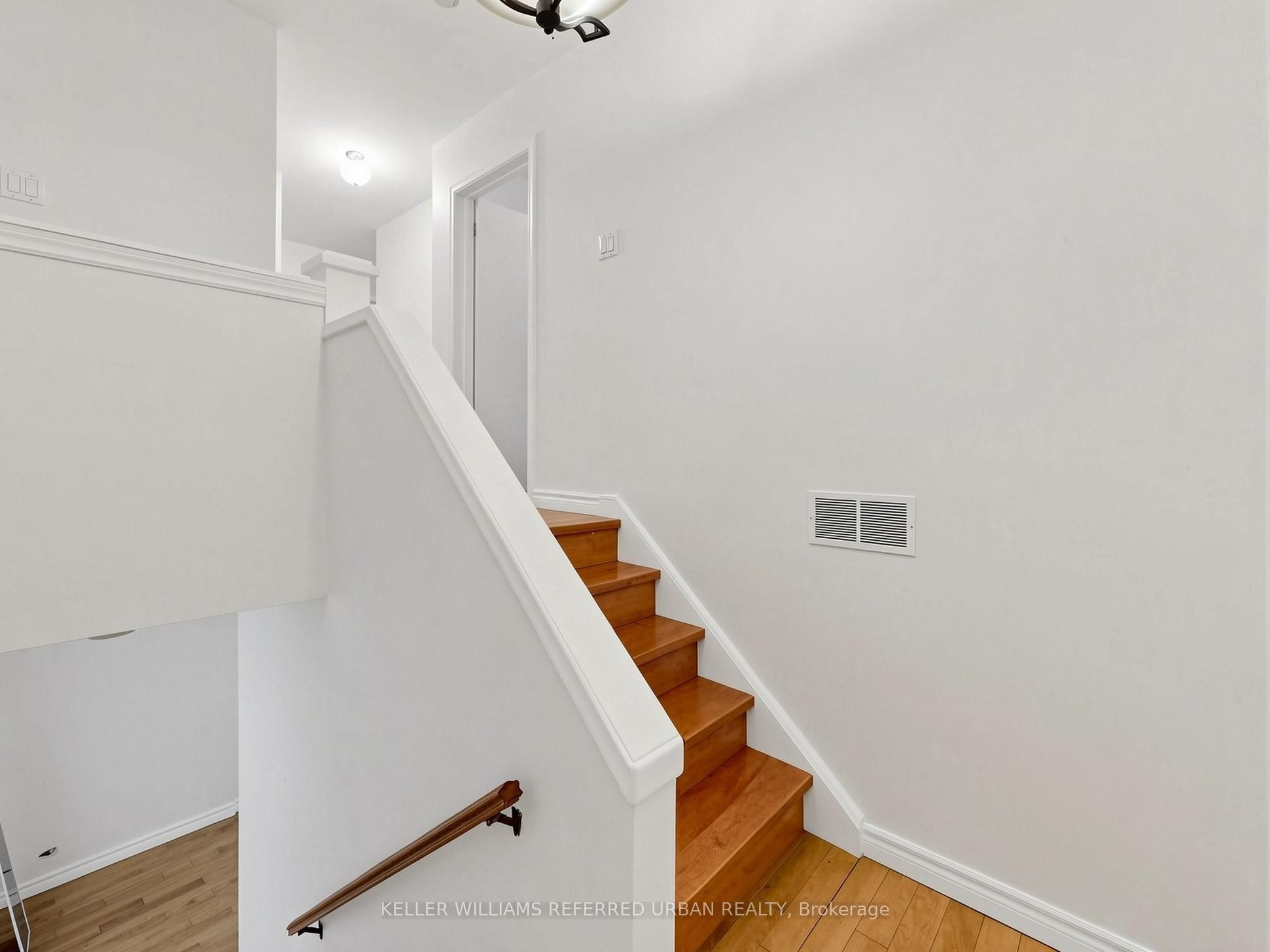 32 Wycliffe Crescent Property Photo 18