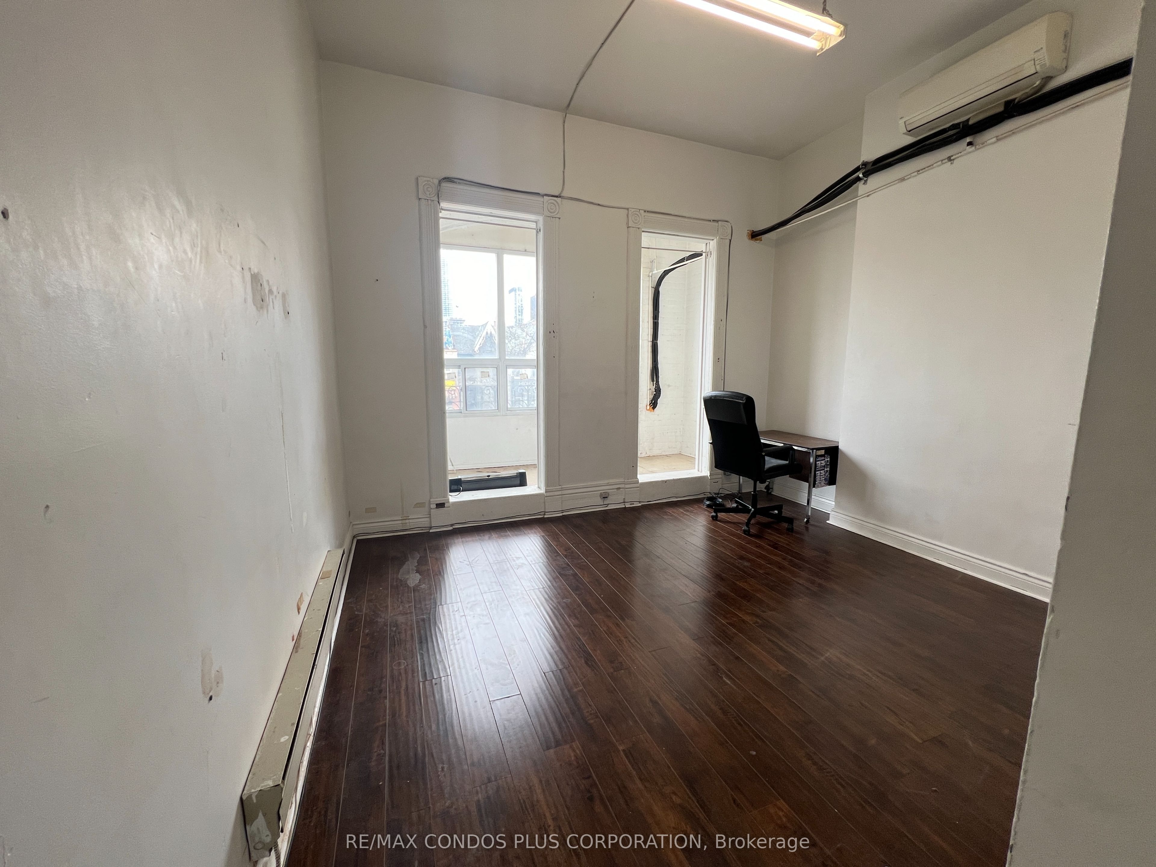 324 Spadina Avenue #b Property Photo 2