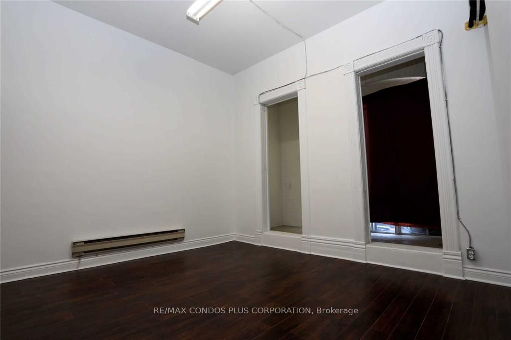 324 Spadina Avenue #b Property Photo 4