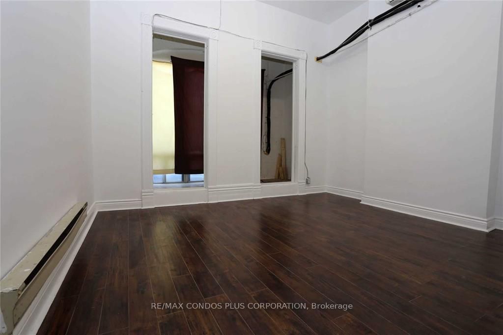 324 Spadina Avenue #b Property Photo 6