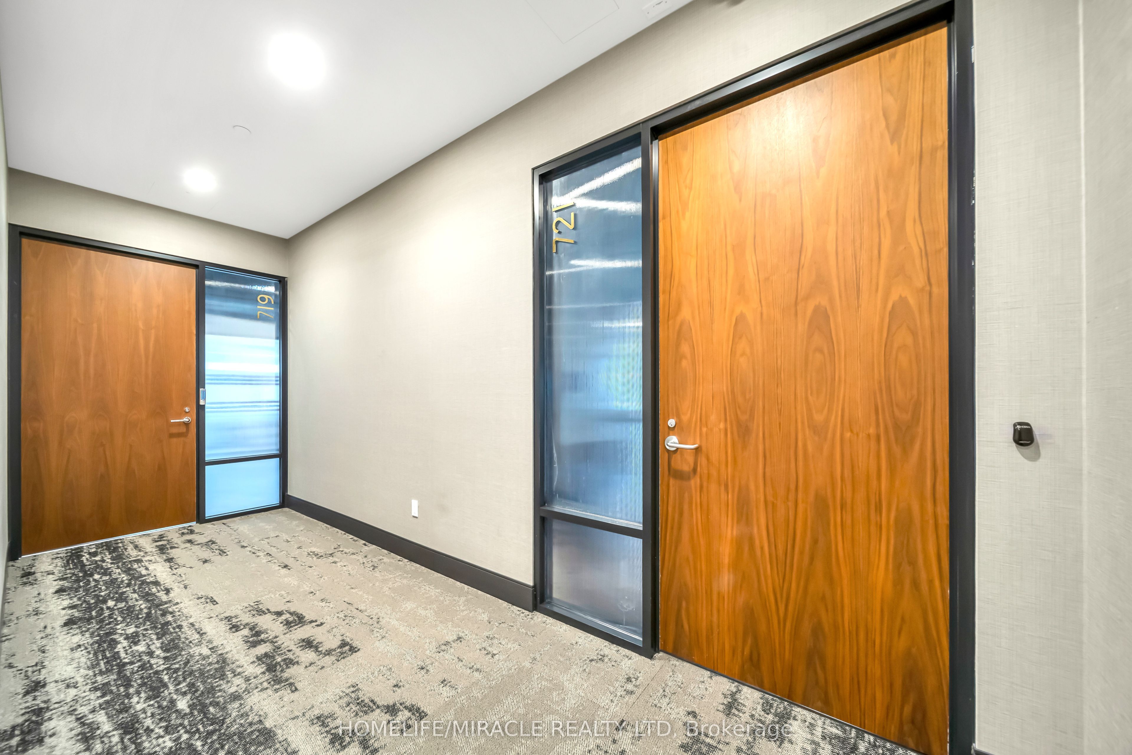 130 Queens Quay E 721 Property Photo 14