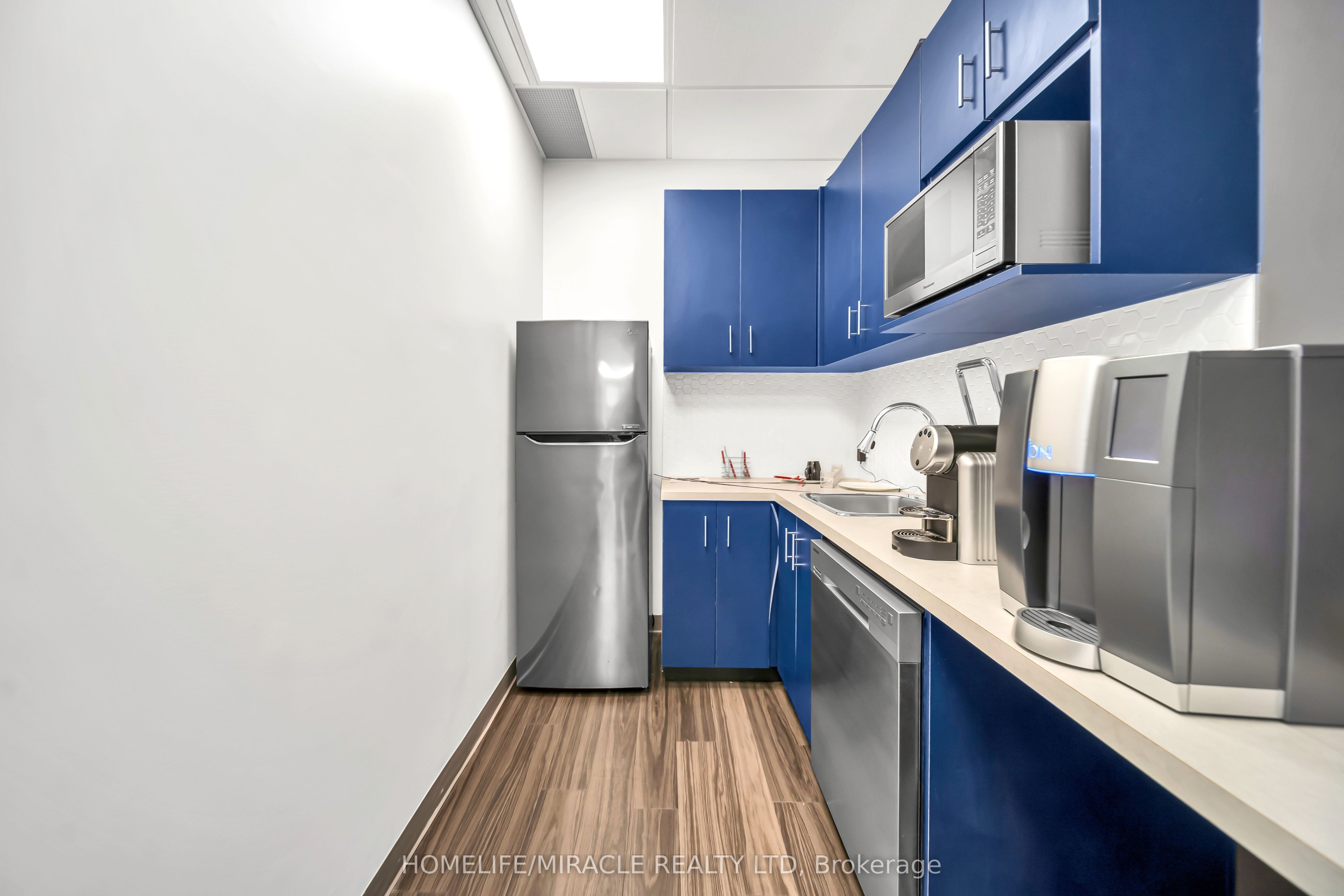 130 Queens Quay E 721 Property Photo 36