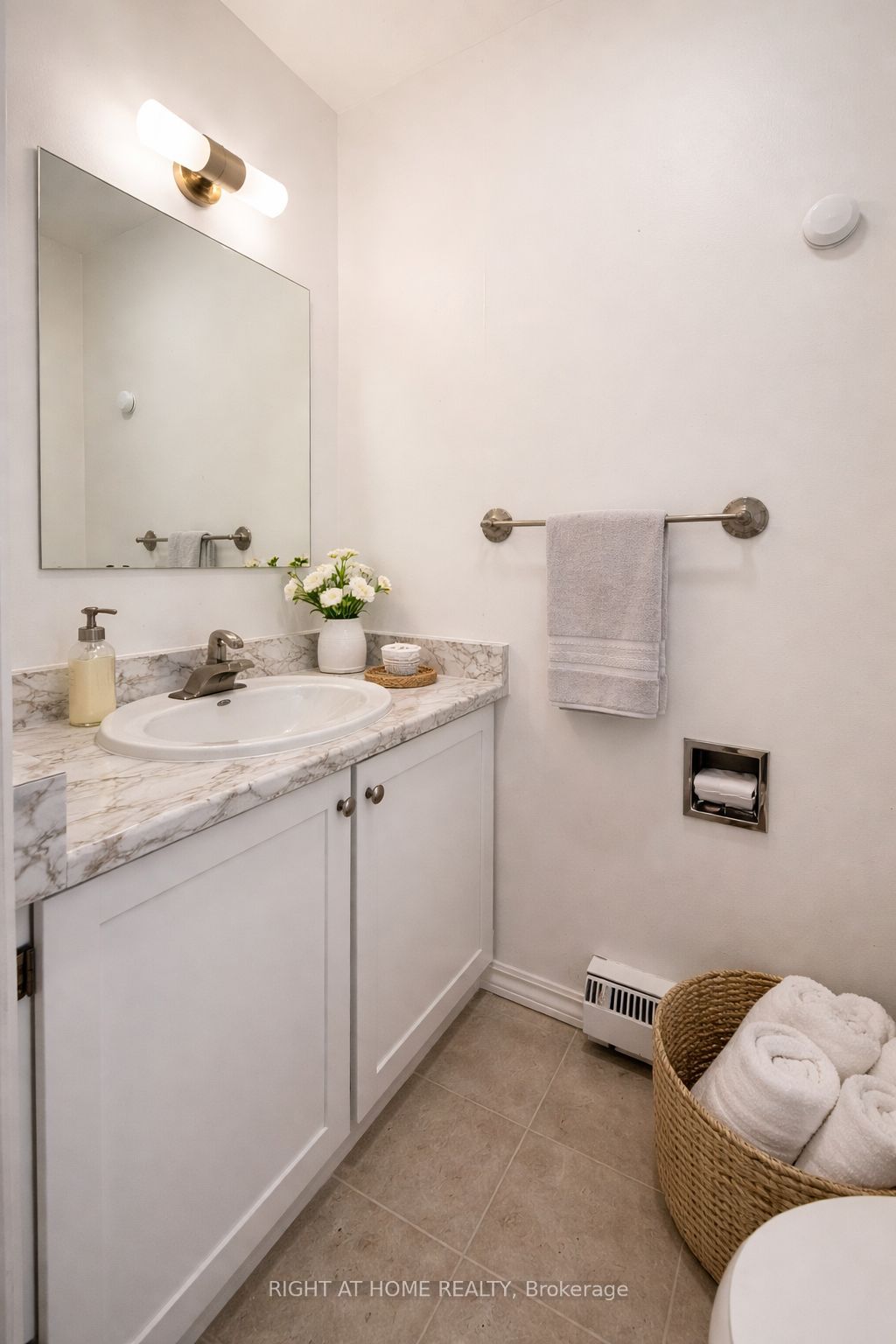 26 Rustywood Drive Property Photo 11